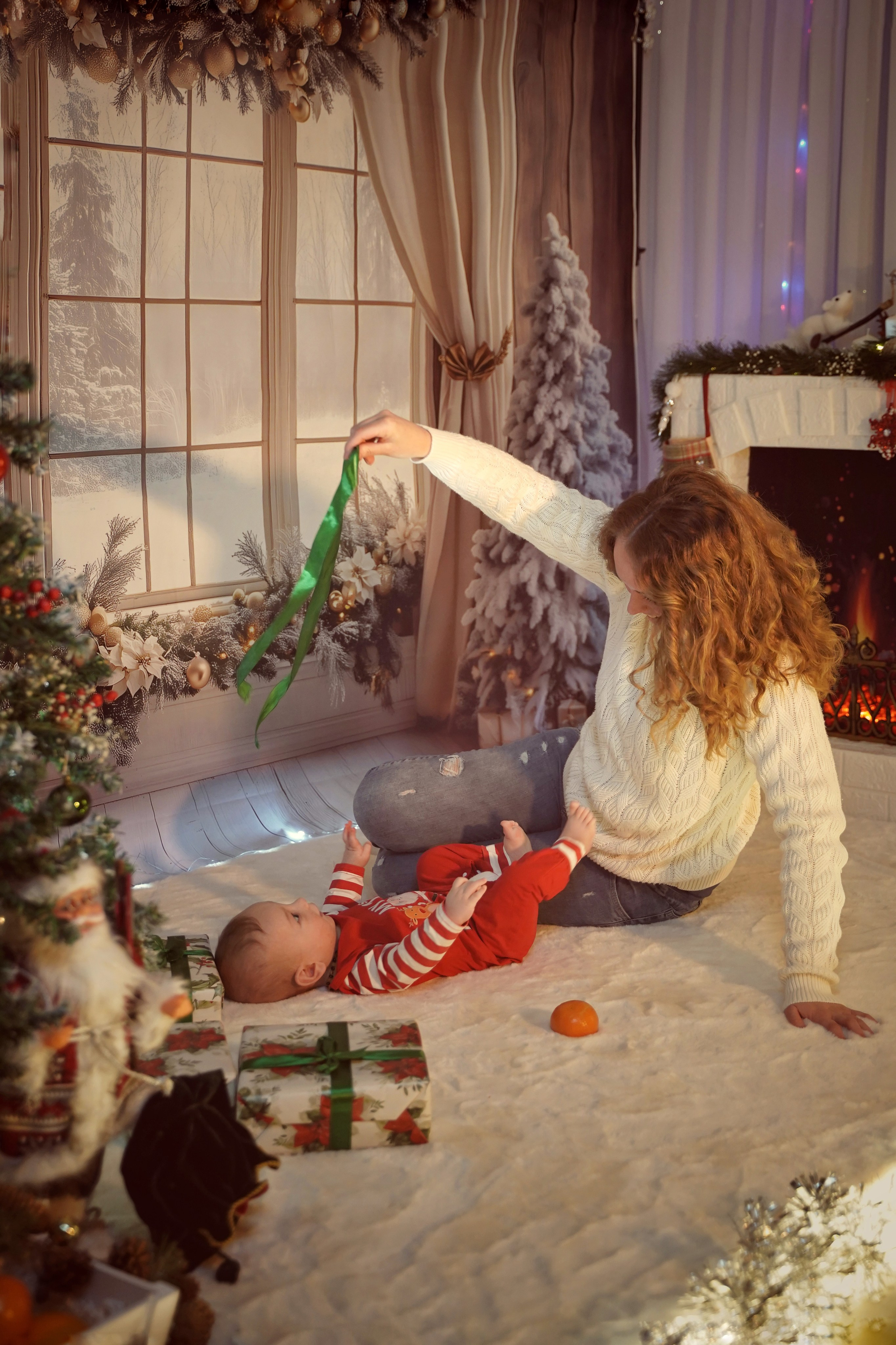 Гномик под елочкой. Фотограф. Визуал. Хайфа. Талья Цветкова