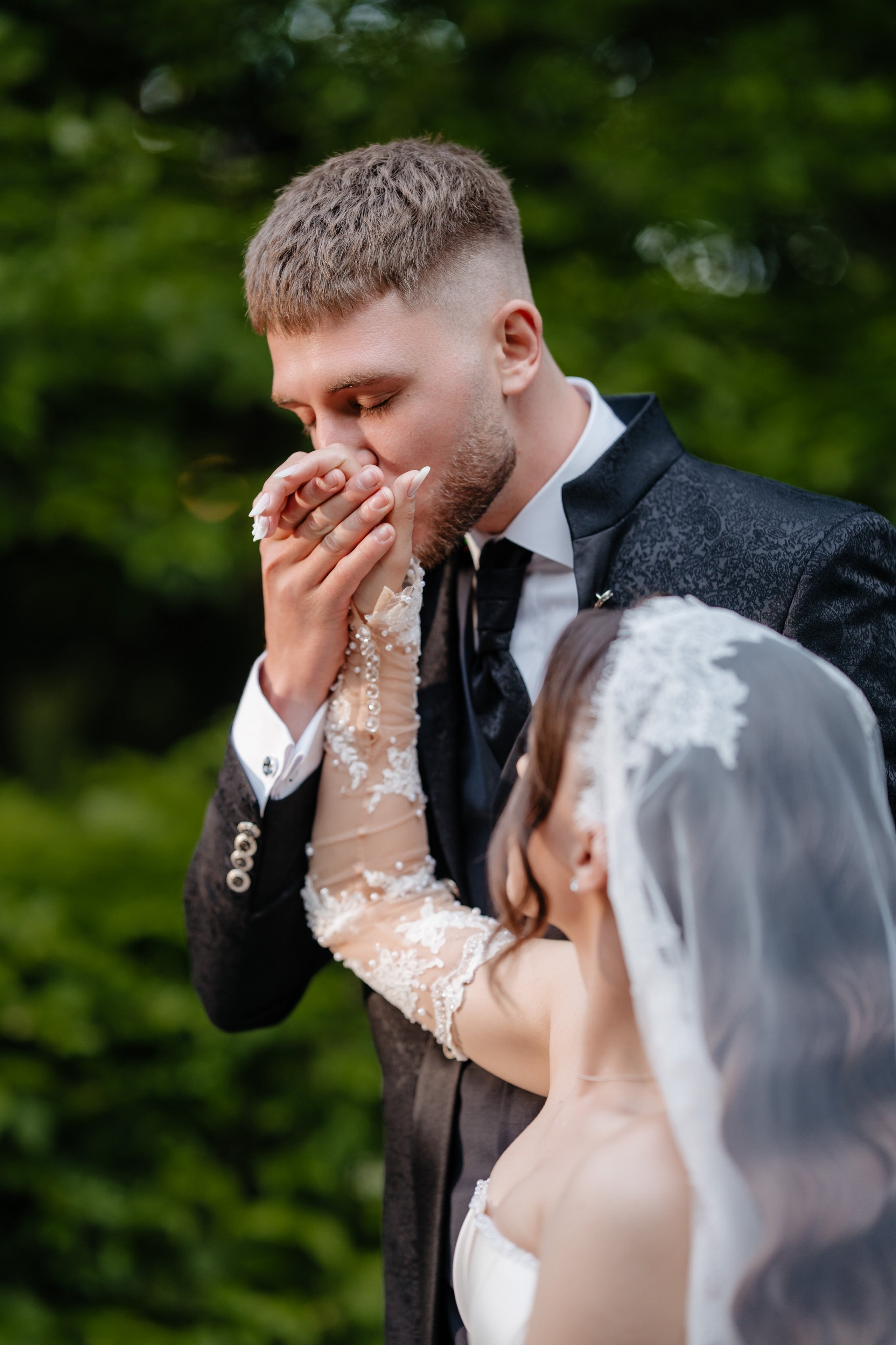 Ședință foto de nuntă la Castelul Ghika Dofteana cu Cristina și Adrian