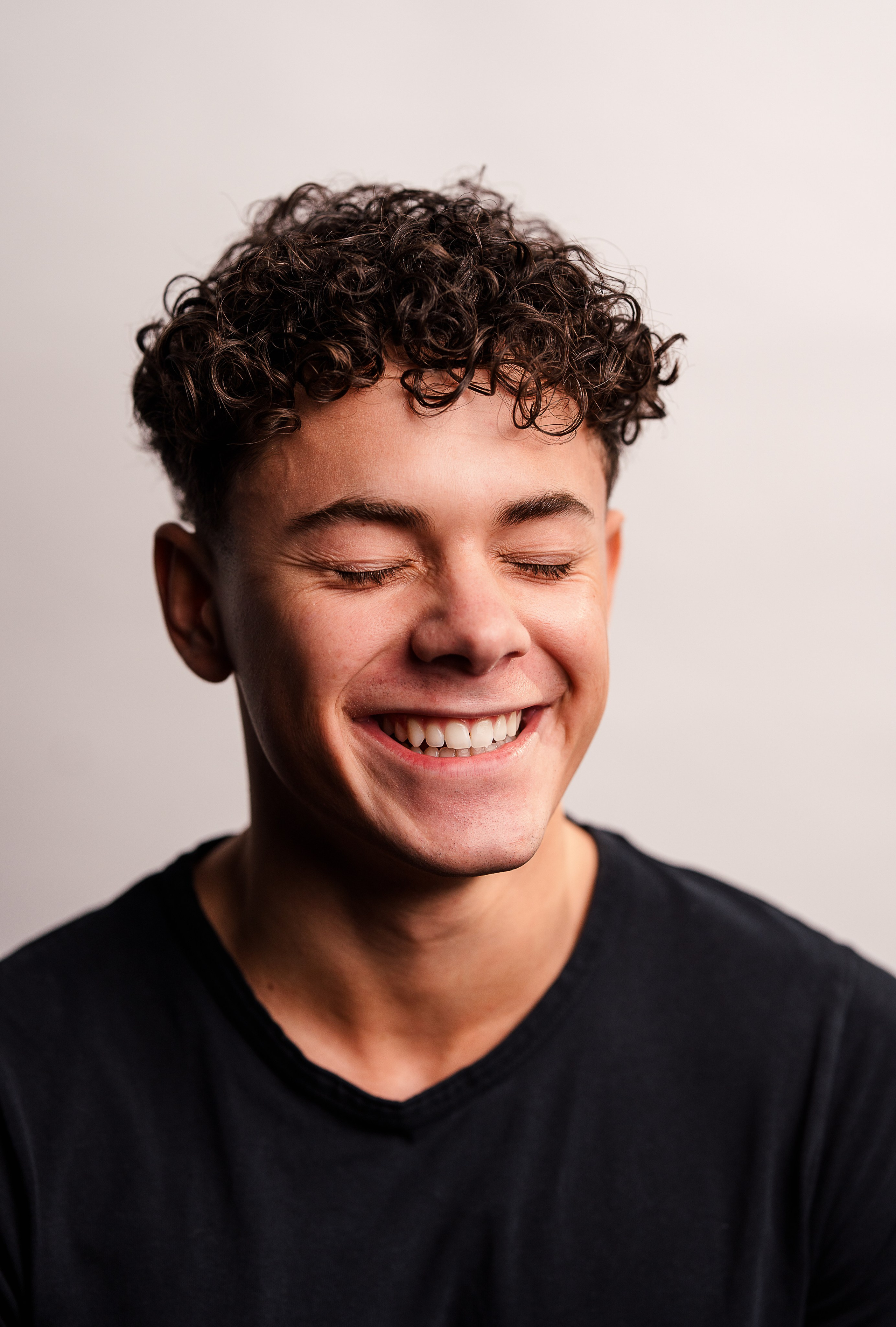 Amina Yassin. Familien, Portrait und Konzeptualfotografie in Genf, Schweiz