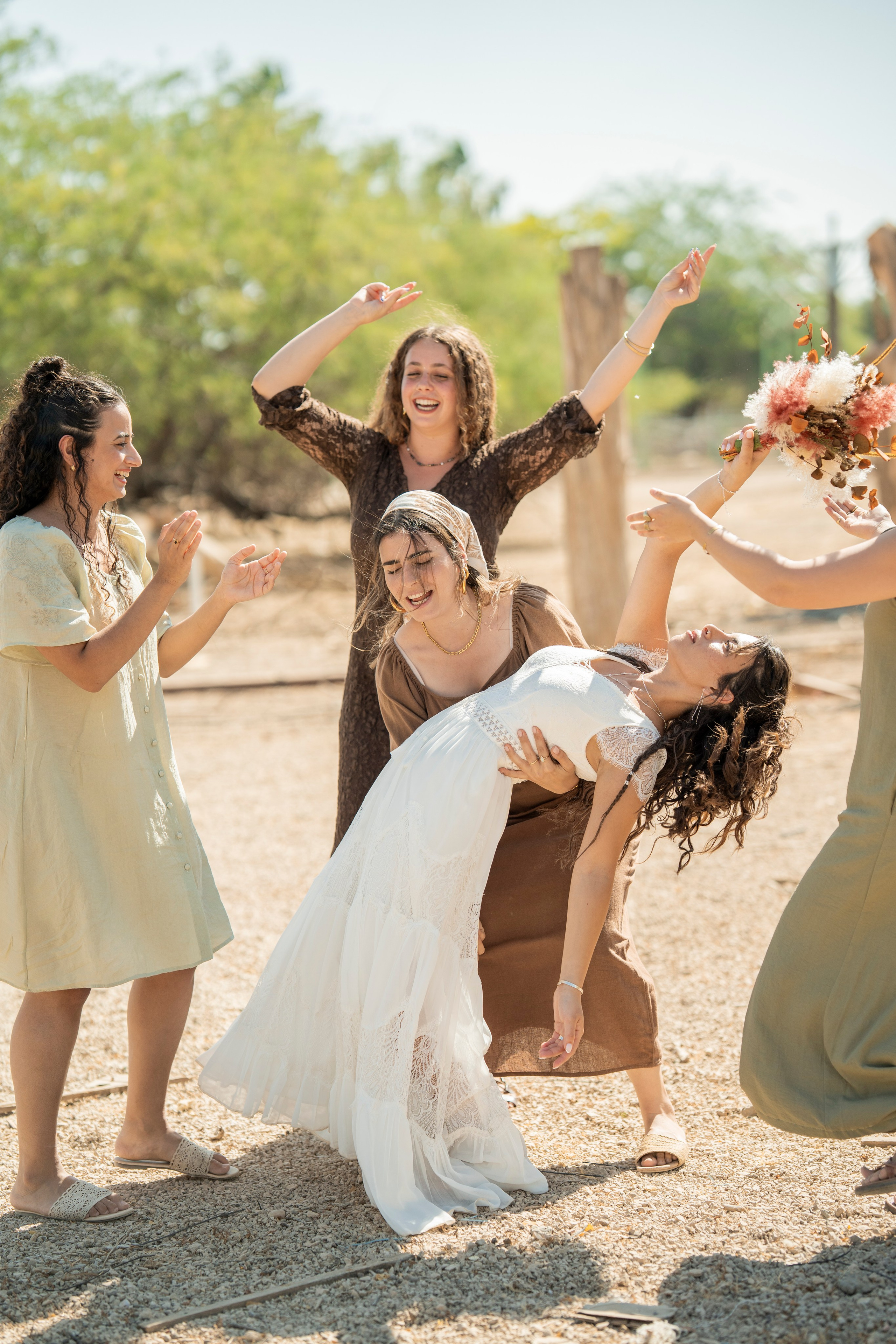 אביה ואחיה. יוסף מזרחי צילום חתונה, ברית וזוגיות. צלם מקצועי שאוהב להוציא אתכם הכי יפים ברגעים הכי מרגשים