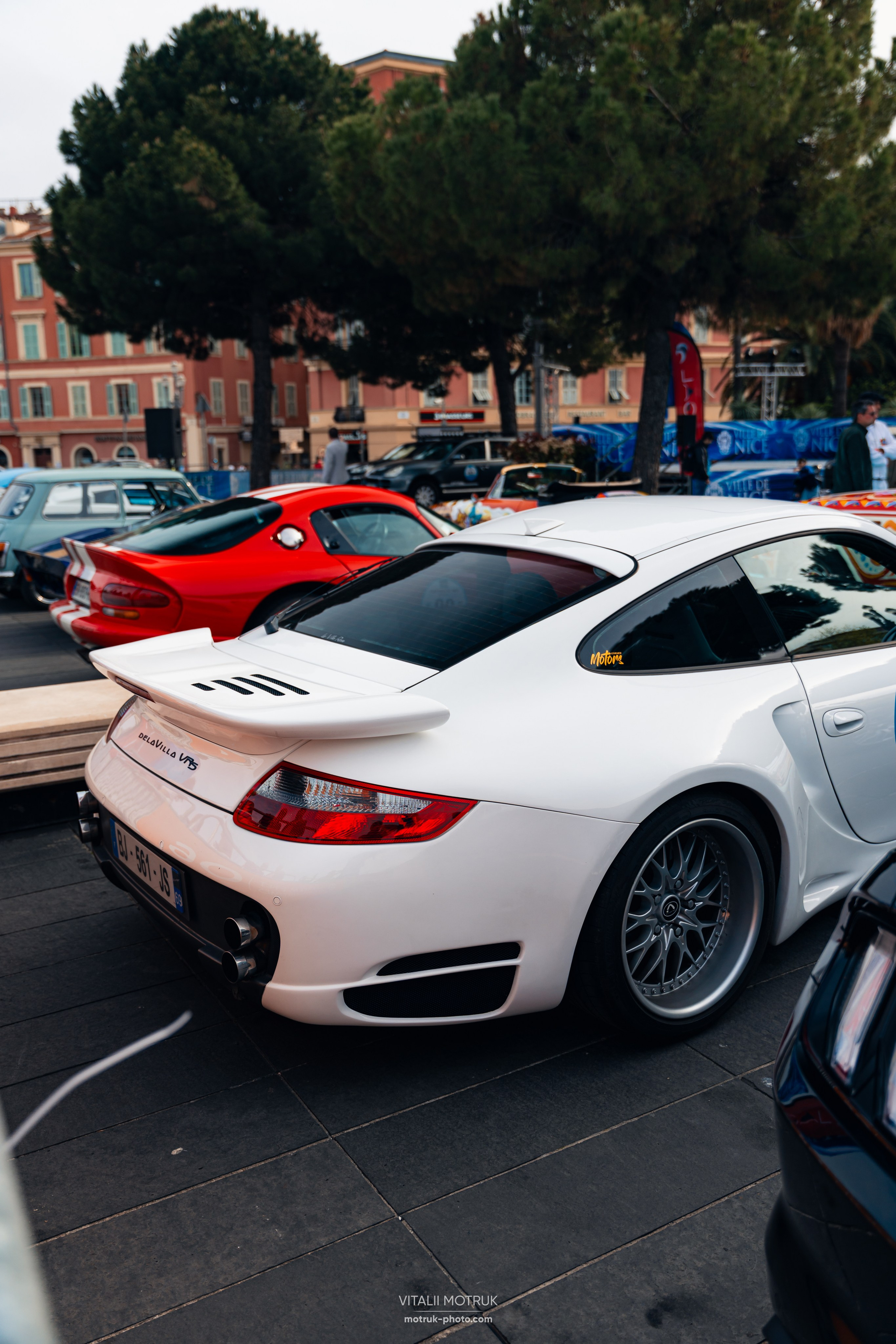 Legends de Nice. Photographe de voitures à Paris — Vitalii Motruk