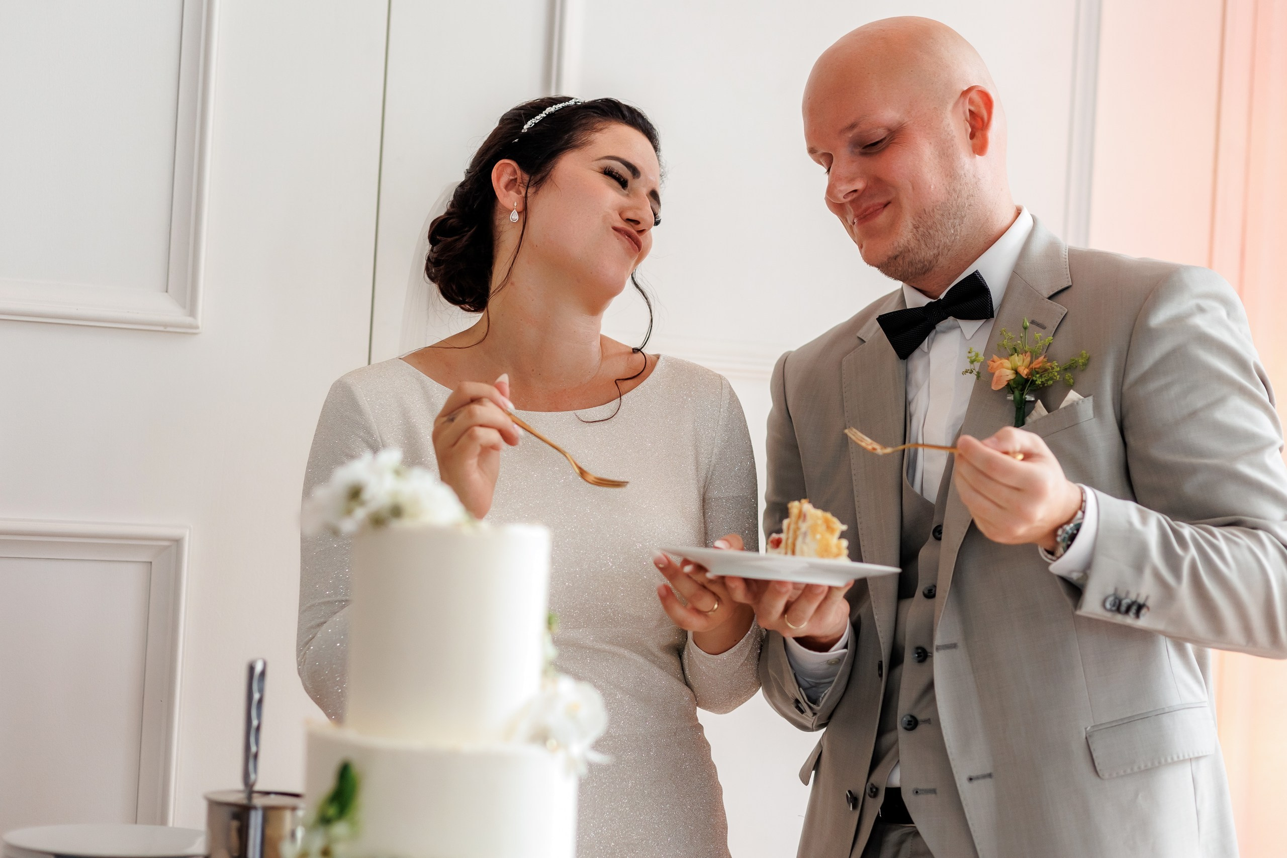 Yasmin und Mathias: Eine Traumhochzeit in der Villa Schützenhof. Hochzeitsfotografie in Berlin Nataliia Schütze