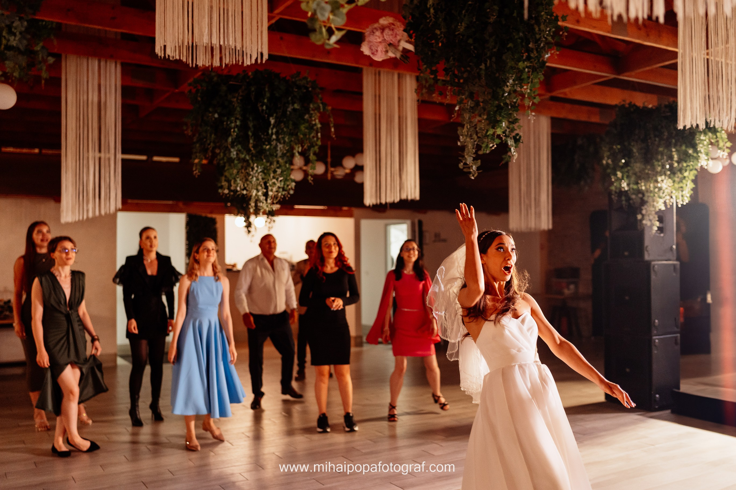 Fotograf de nuntă la Cernica Events | Mihai Popa Fotograf. Fotograf Nuntă & Botez București - Mihai Popa | Dincolo de oameni, imortalizez emoții!