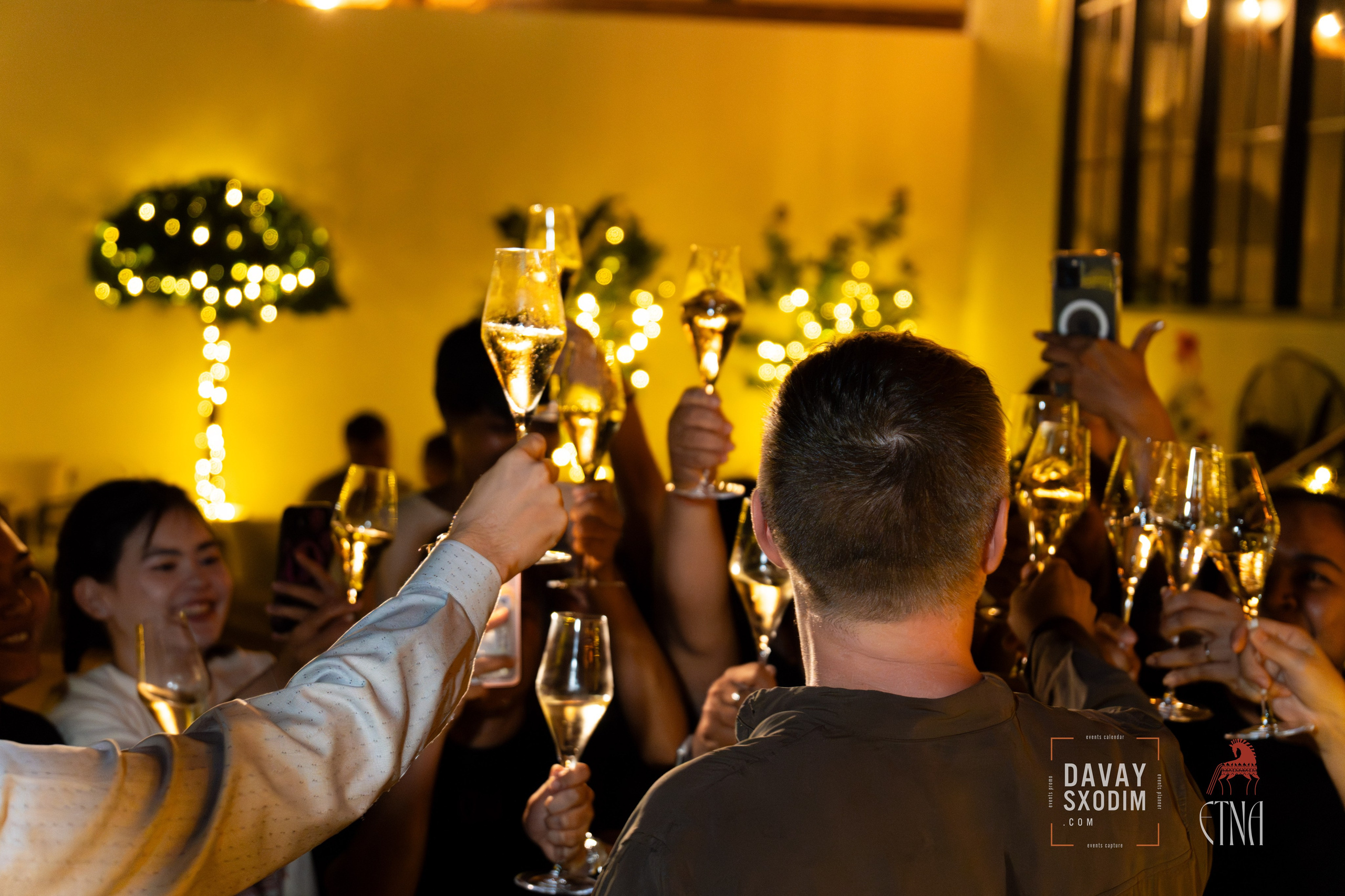 Новогодняя вечеринка | Фоторепортаж | Афиша | DAVAYSXODIM.com PHUKET. АФИША|ФОТОРЕПОРТАЖИ|ИВЕНТЫ|ПХУКЕТ