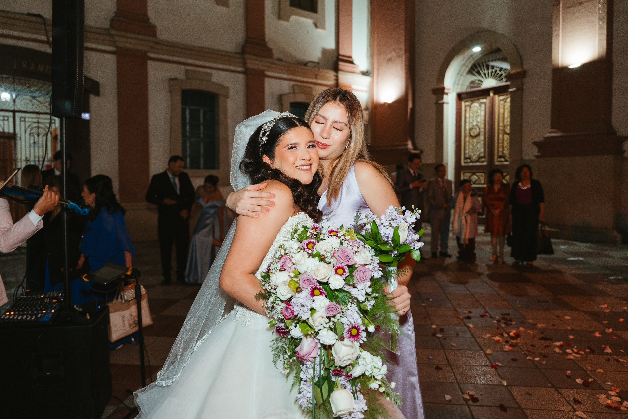 Pablo y Lizbeth. Fotógrafo de bodas en Loja Ecuador | Piero Alvarez PH