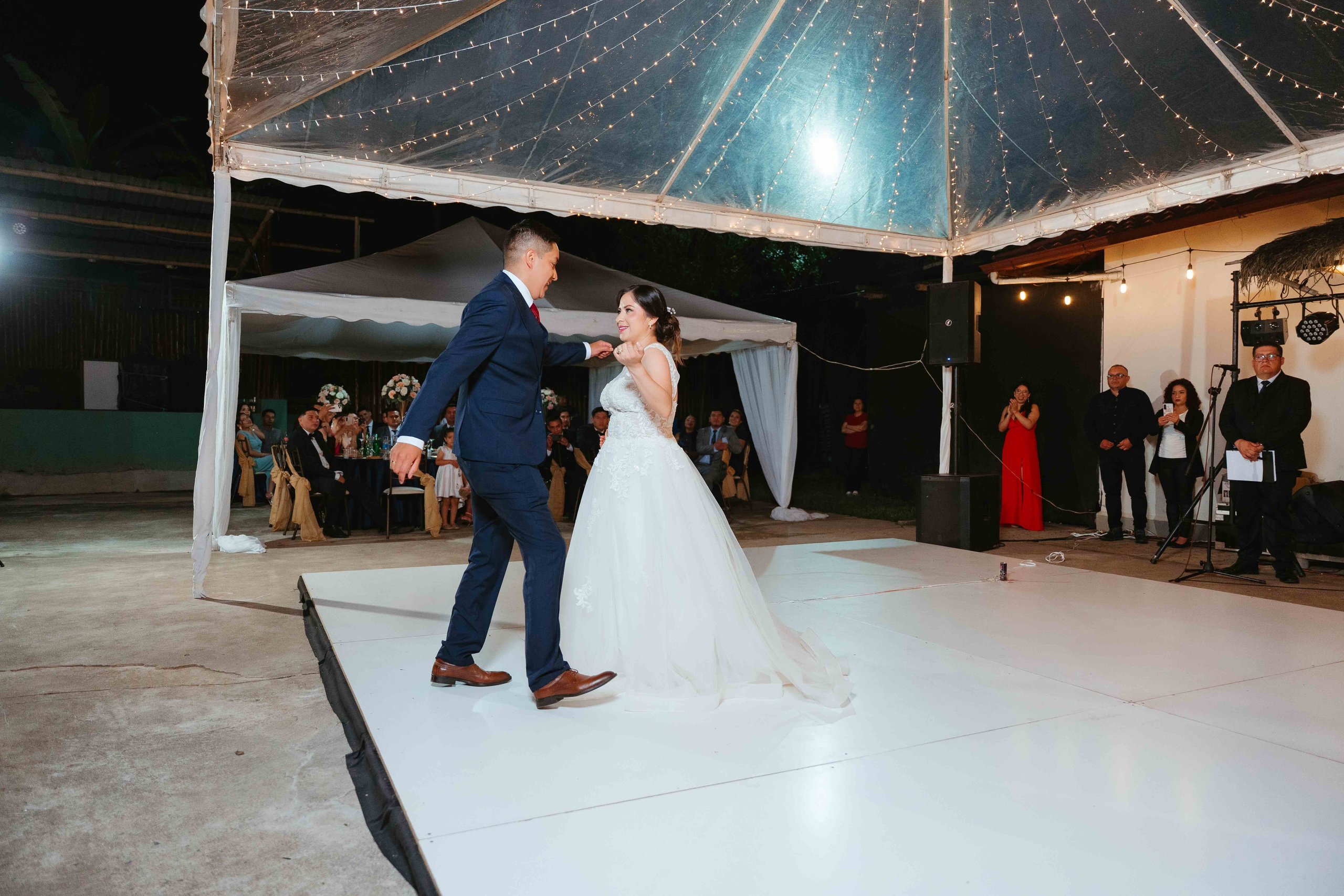 Jennifer y Vladimir. Fotógrafo de bodas en Loja Ecuador | Piero Alvarez PH