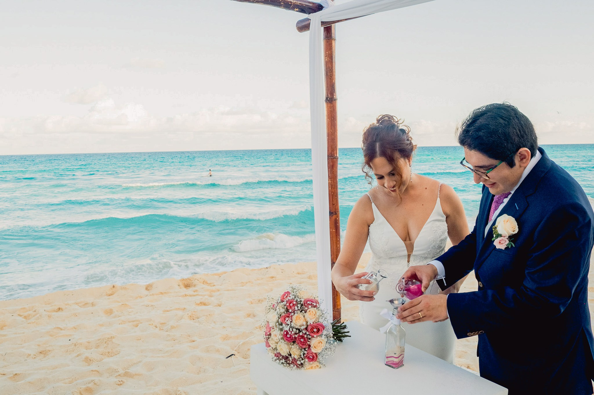 Jess & Juan / Cancun. Wedding and family photographer in Mexico City