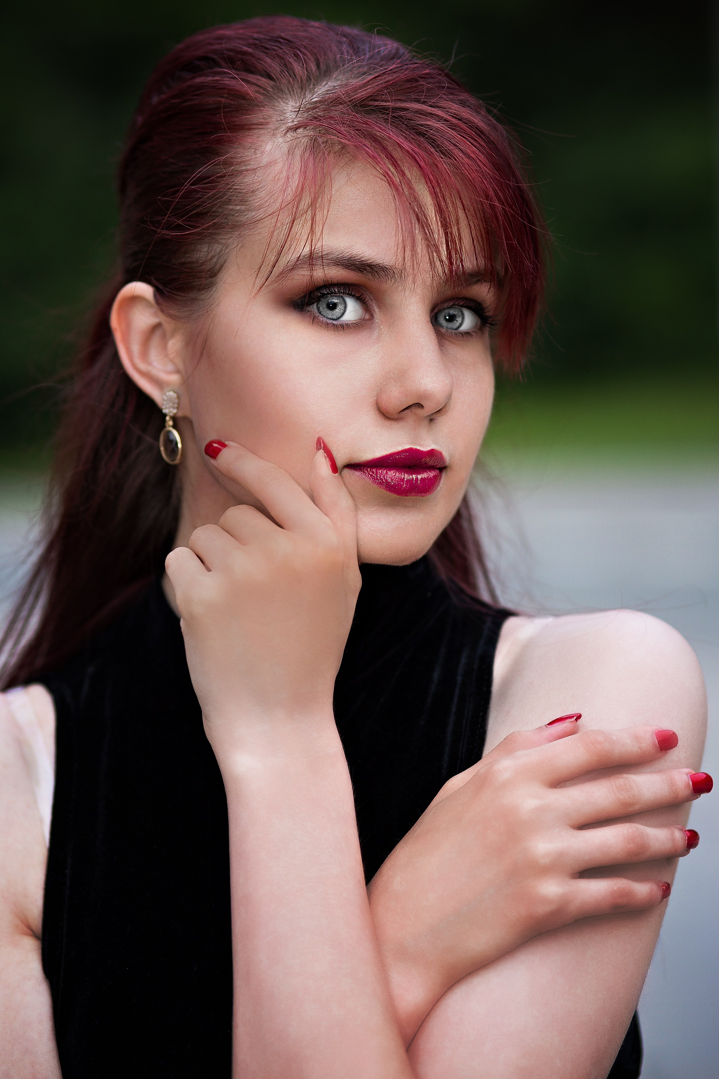 Portrete diverse — 3. Pagina principală