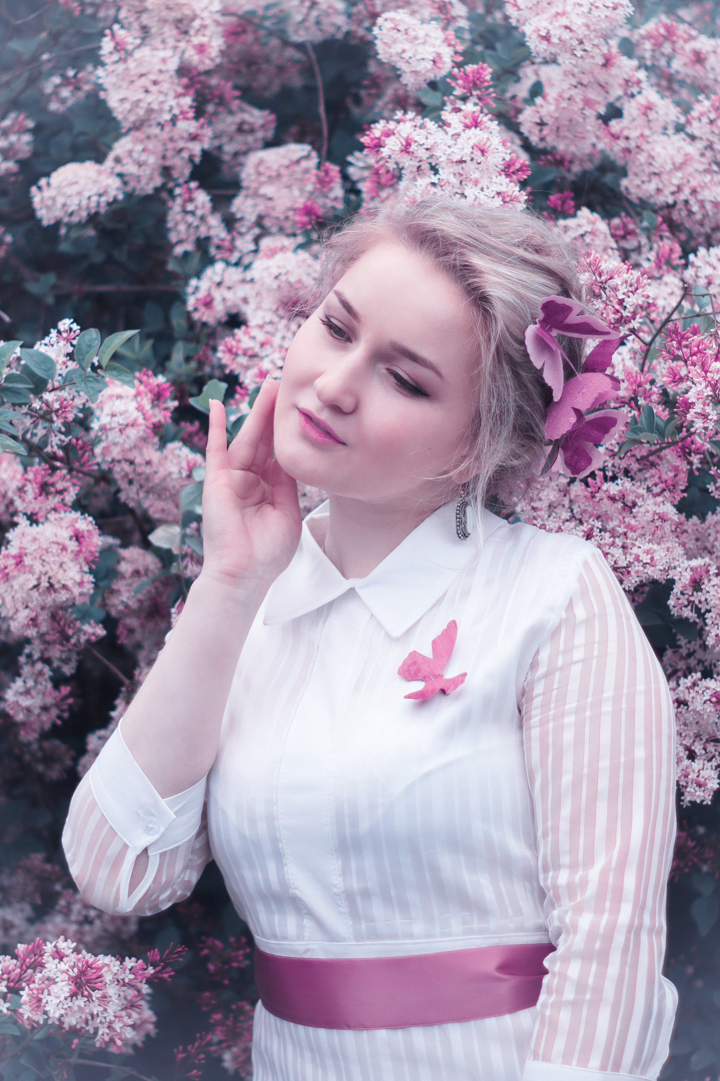 Outdoor Artistic photo. YuAnna studio. Family & Kids Photographer in Seattle area, located in