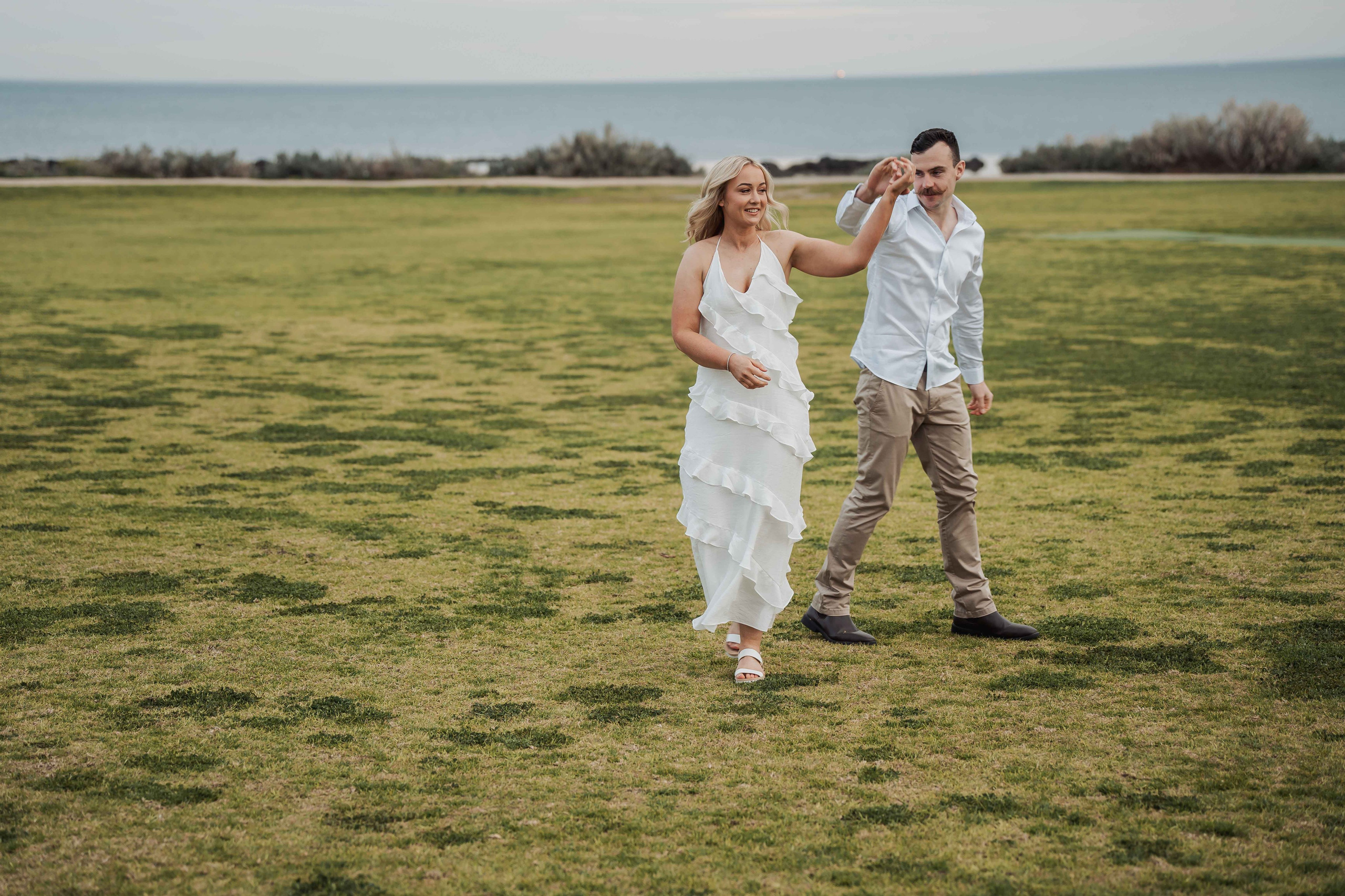 Melbourne pre-wedding photographer, engagement session Melbourne, pre-wedding shoot Victoria.