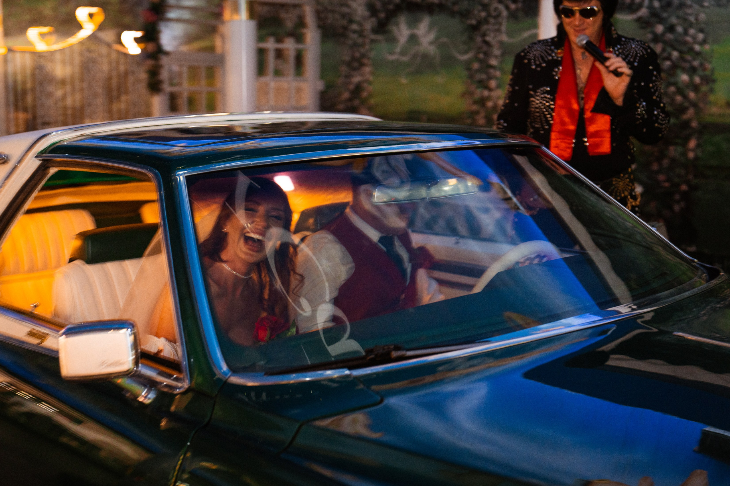 Rebecca&Todd. Wedding & elopement photographer Viktoriya Kravtsov. Las Vegas