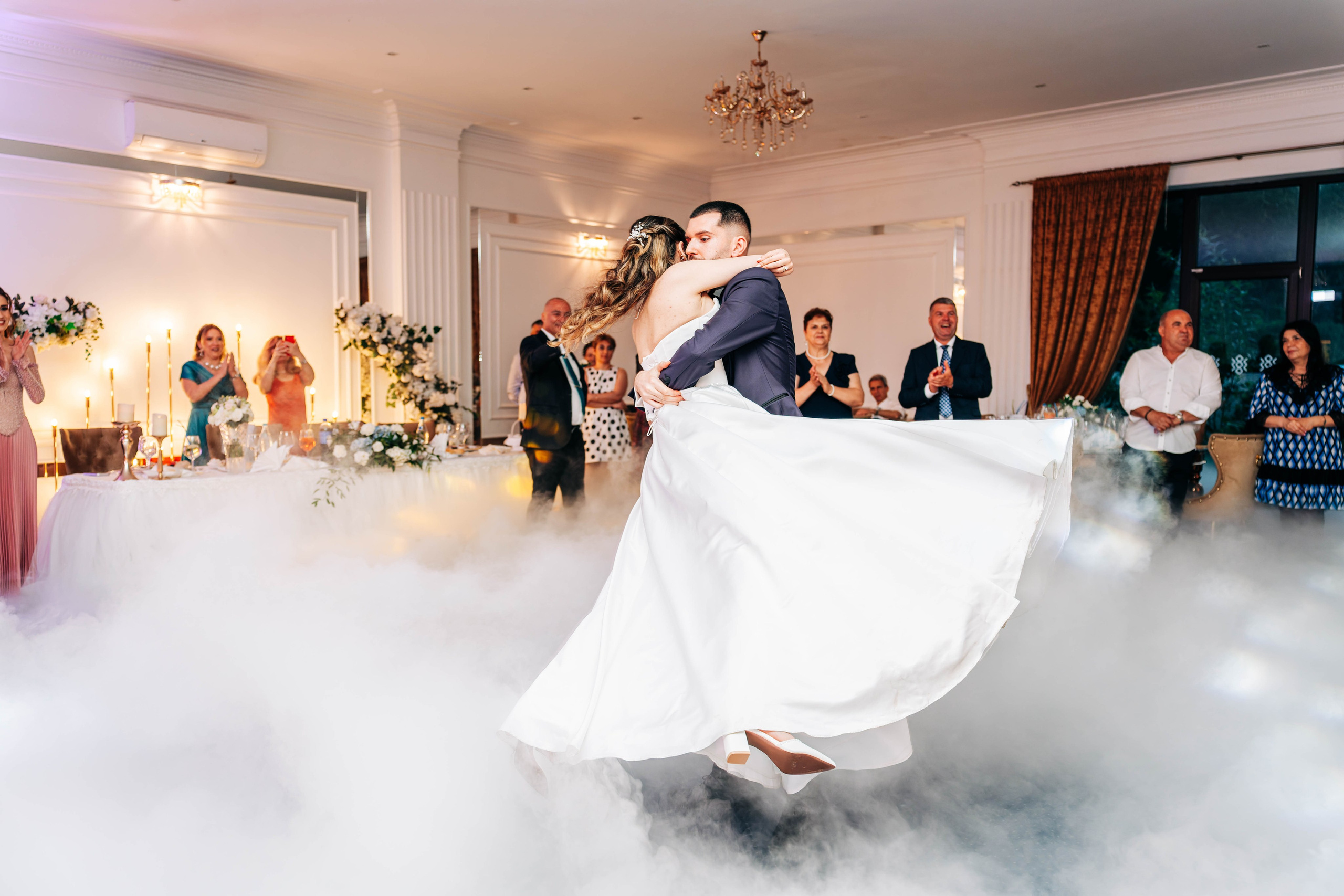 Ana & George. Fotograf de evenimente din Romania