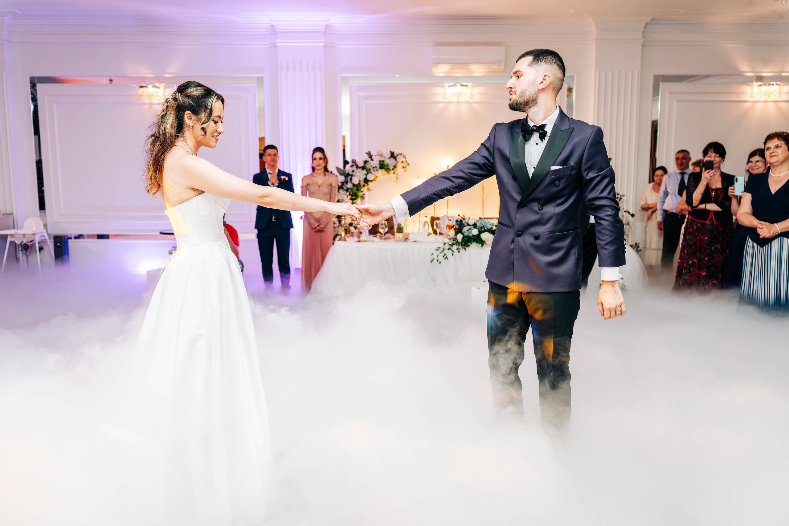 Ana & George. Fotograf de evenimente din Romania