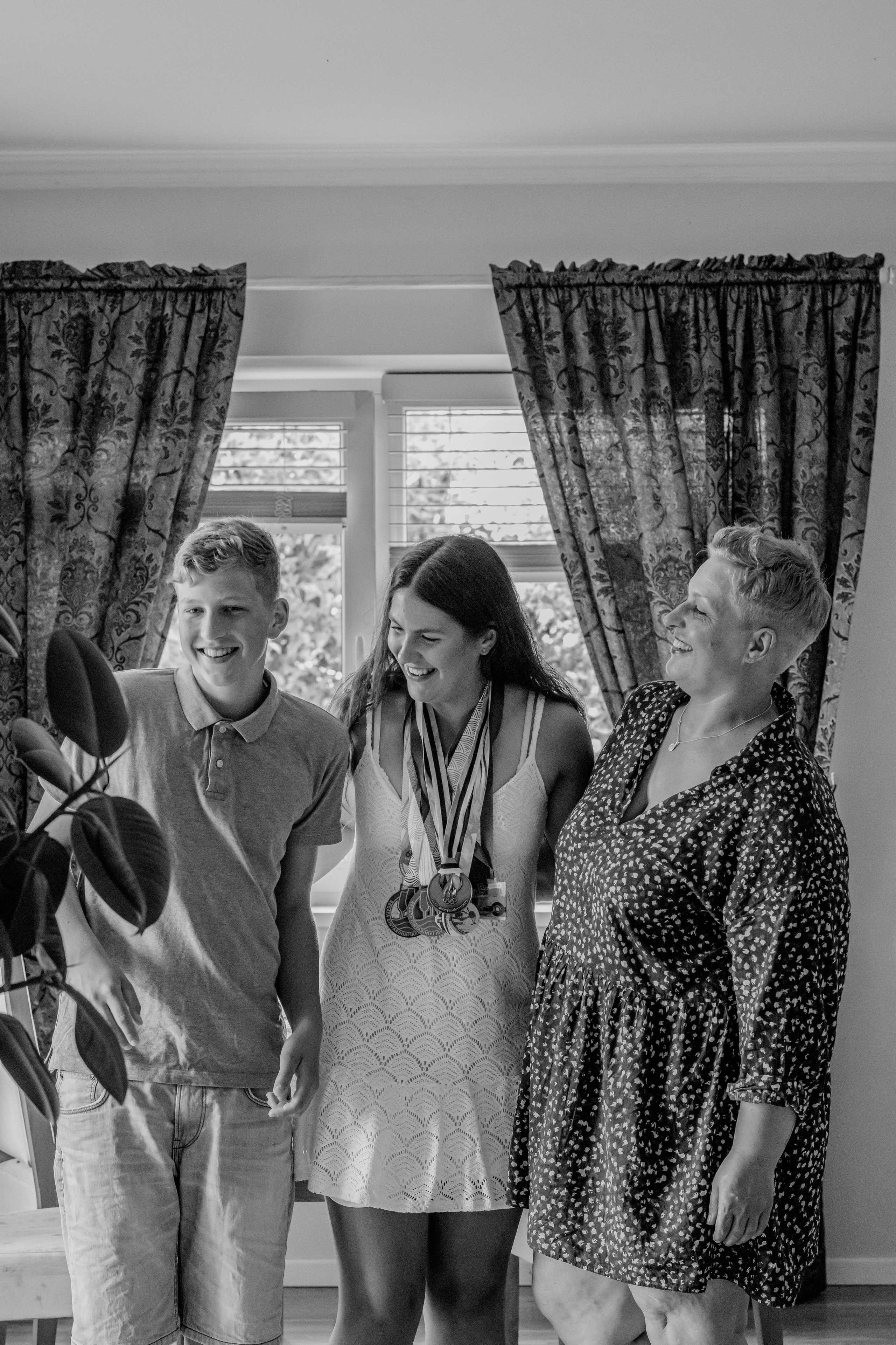 Šeimos pietus. Wedding and family photographer in Lithuania — Yvanessa Gelvano