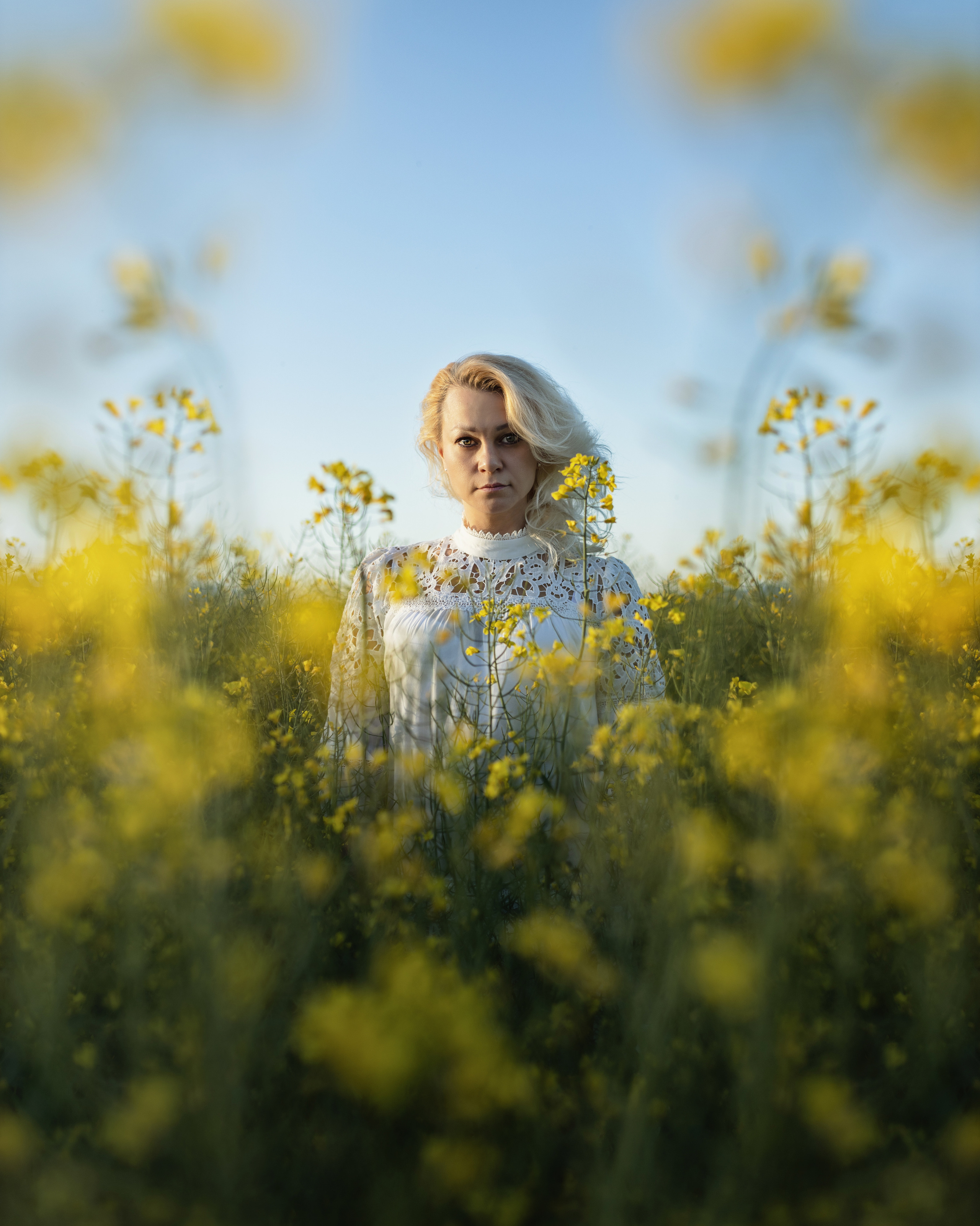 Fotoshooting im Rapsfeld