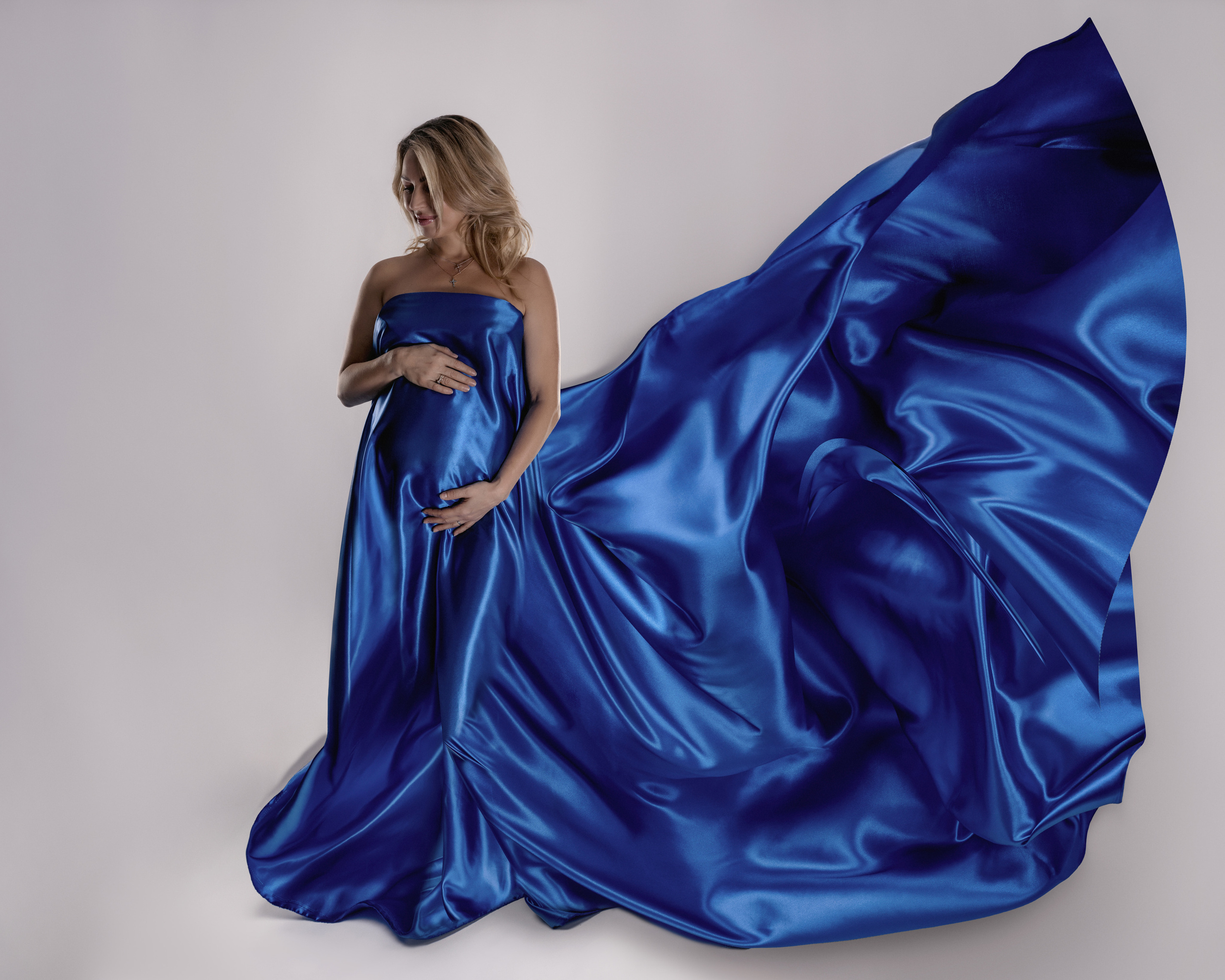 Babybauch Shooting mit wunderschöner Tatiana