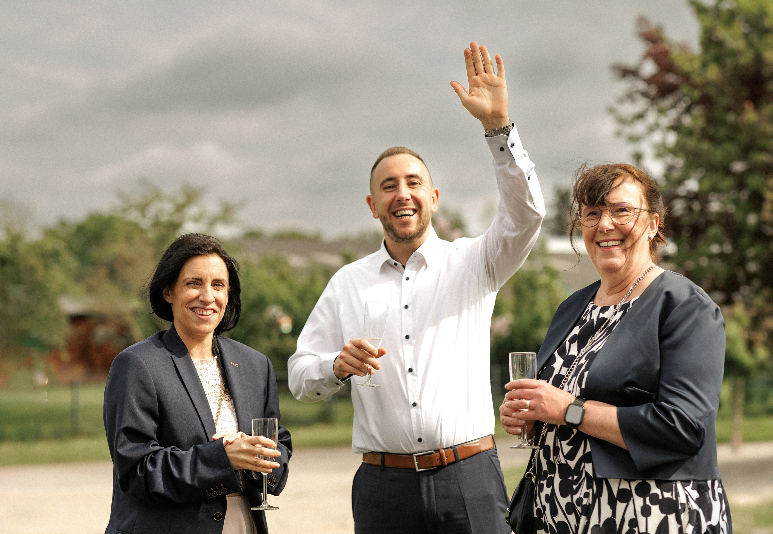 Hochzeitsfotografie an der Windmühle Eyendorf | Historische Romantik in Niedersachsen. Hochzeitsfotograf und Hochzeitsvideograf aus Hamburg | Roka21Film