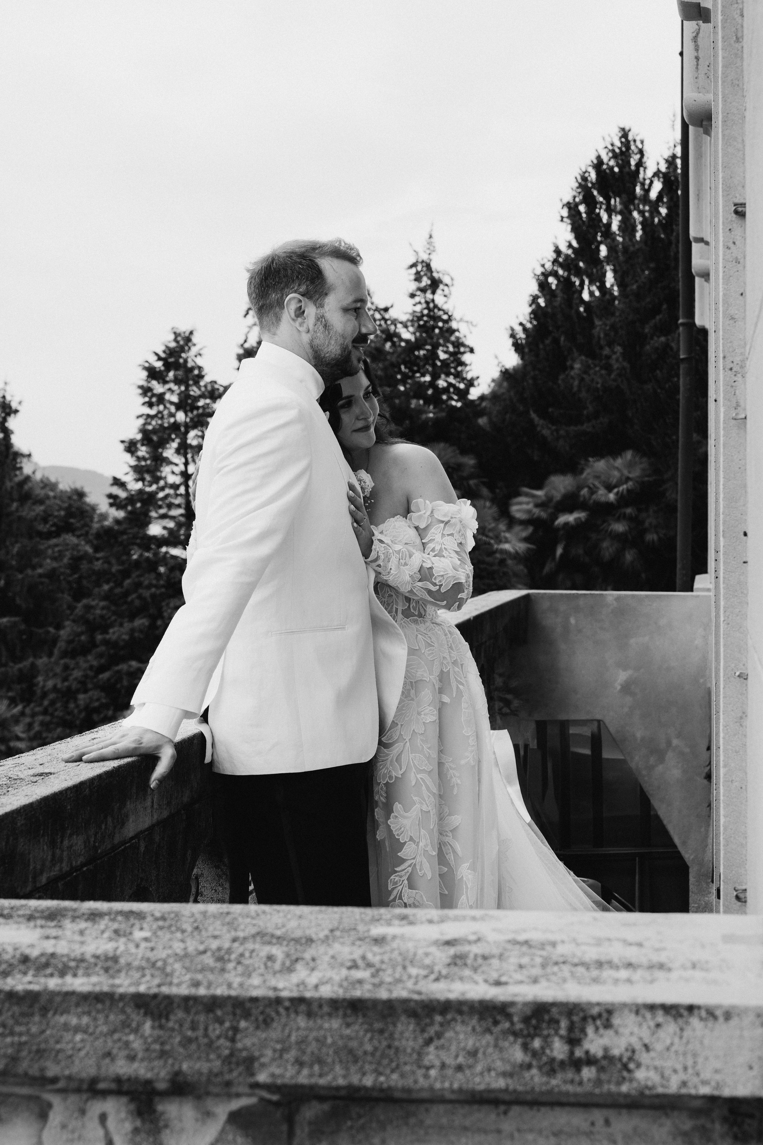 LAURA AND DOMENIK_LAKE MAGGIORE. PHOTOGRAPHER IN ITALY