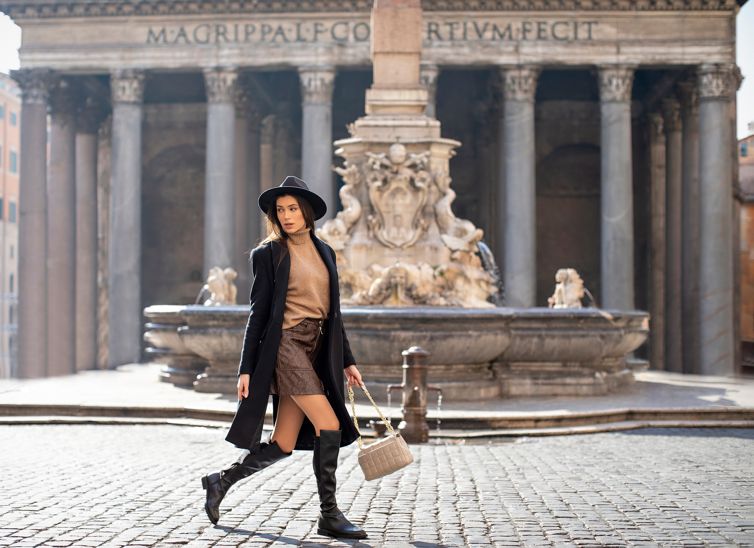 photographer in Rome, photographer Rome, Rome photographer, love story in Rome, fontana di Trevi, shooting in Rome, photo shooting Rome, fashion, fashion in Rome, fotografo Roma, фотограф в Риме, фотограф Рим