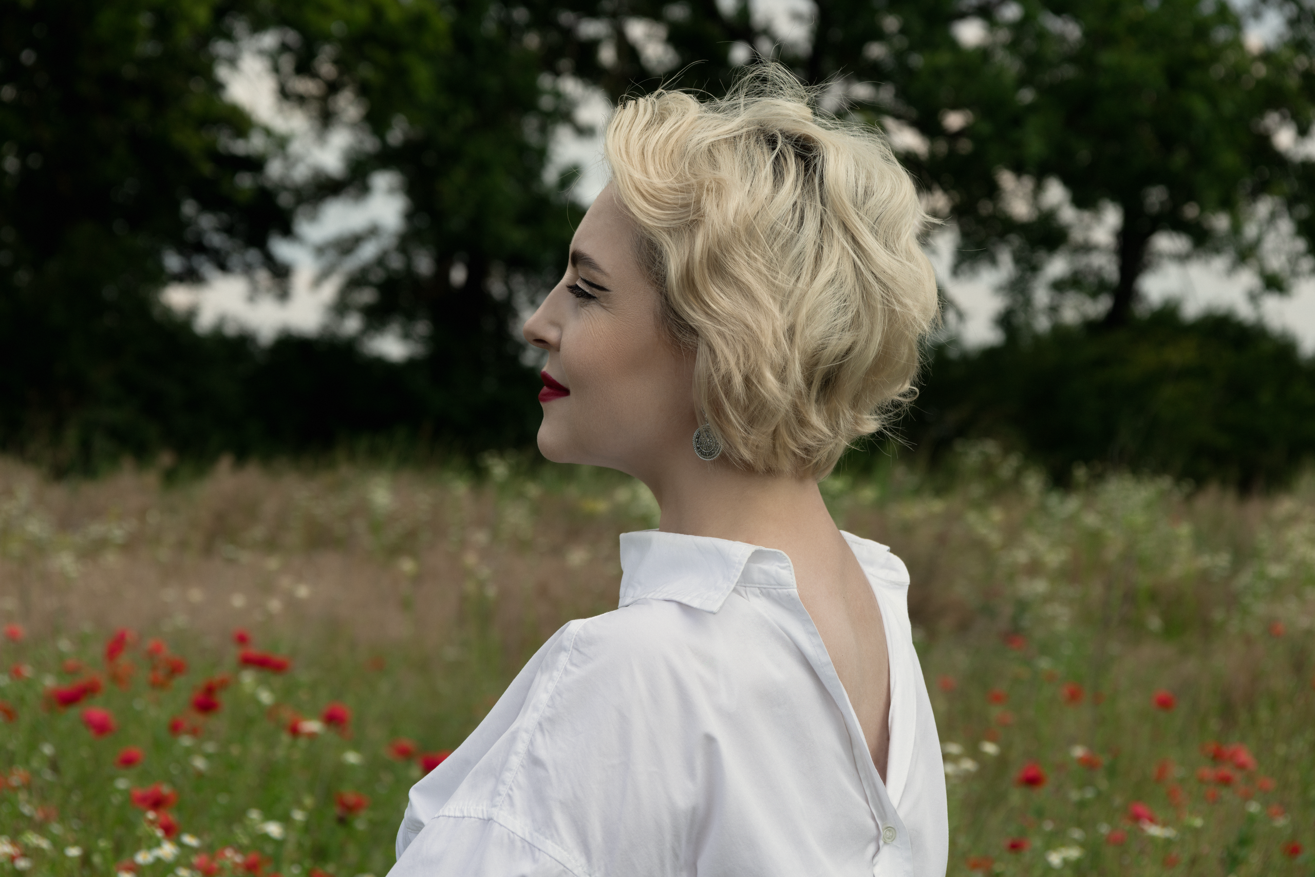 Tatiana. Portrait and still life photographer. Designer, photographer, and illustrator
