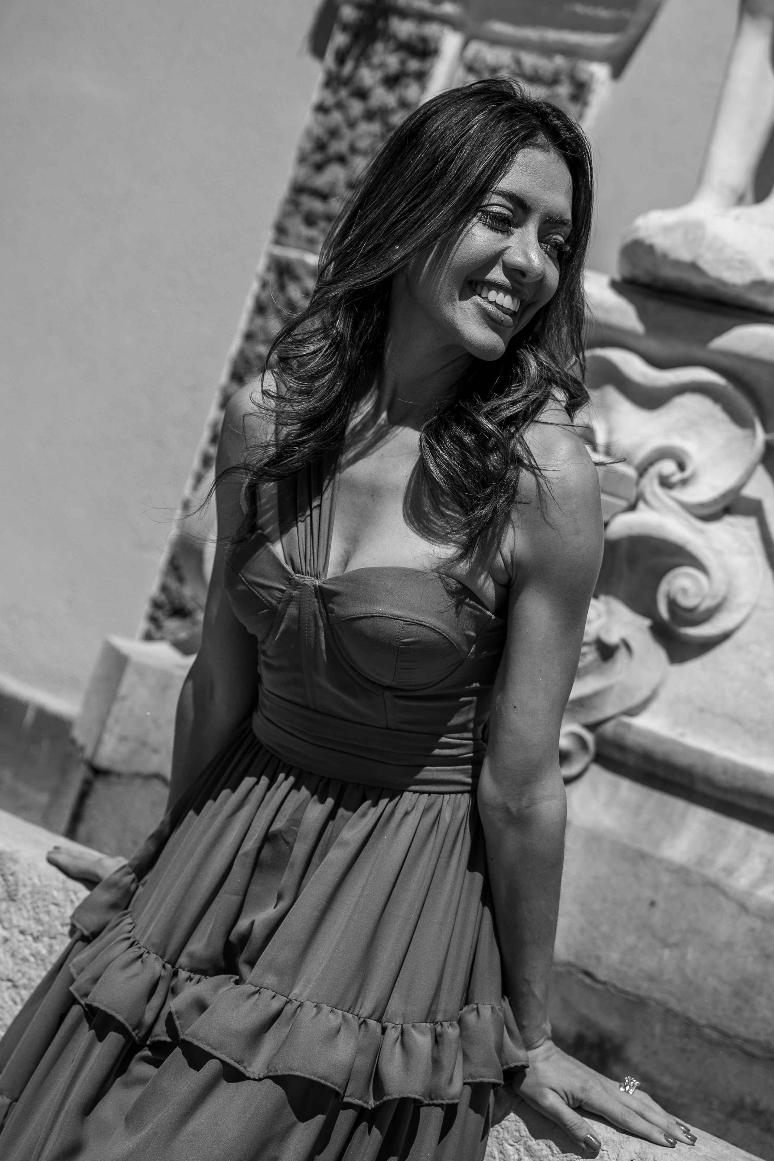 Ensaio — Sophia Martins — Embaixada Brasileira. Frames by Giovani Braga