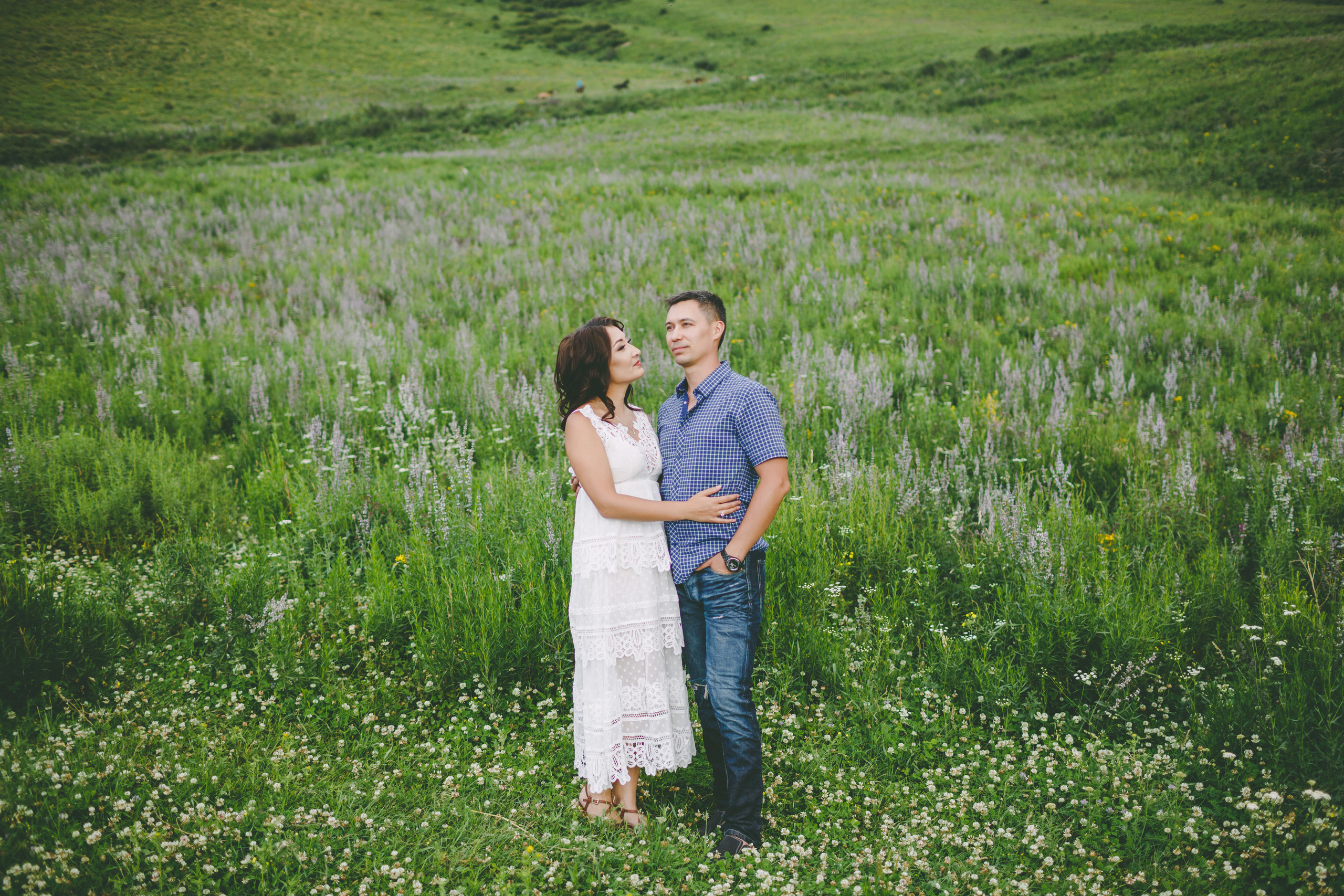 Фотосъемка для двоих в ущелье Чункурчак. Фотограф в Бишкеке Оксана Шувалова