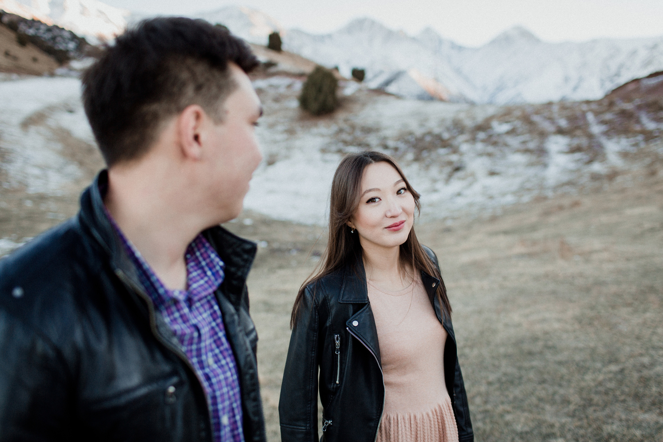 Фотосессия для двоих в ущелье Чункурчак. Фотограф в Бишкеке Оксана Шувалова