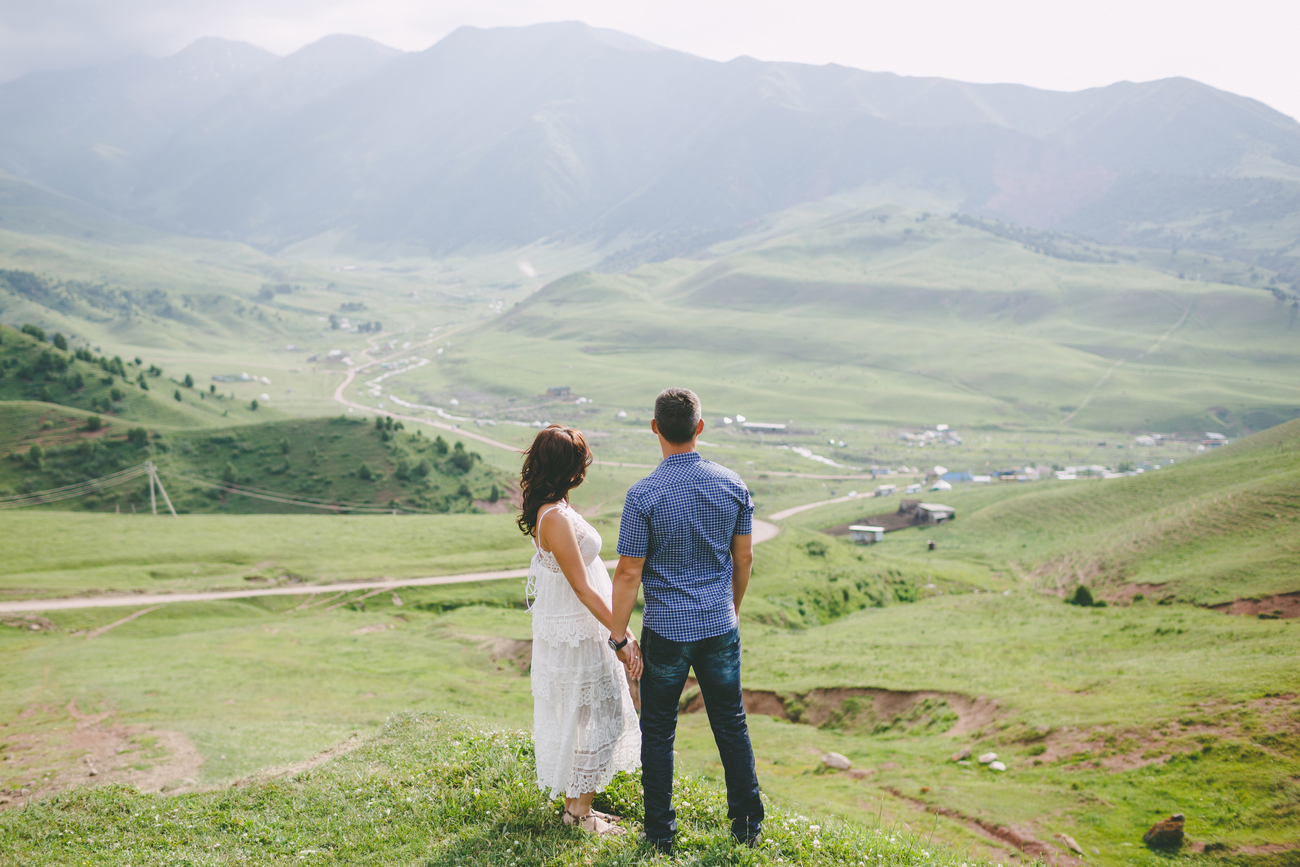 Фотосъемка для двоих в ущелье Чункурчак. Фотограф в Бишкеке Оксана Шувалова