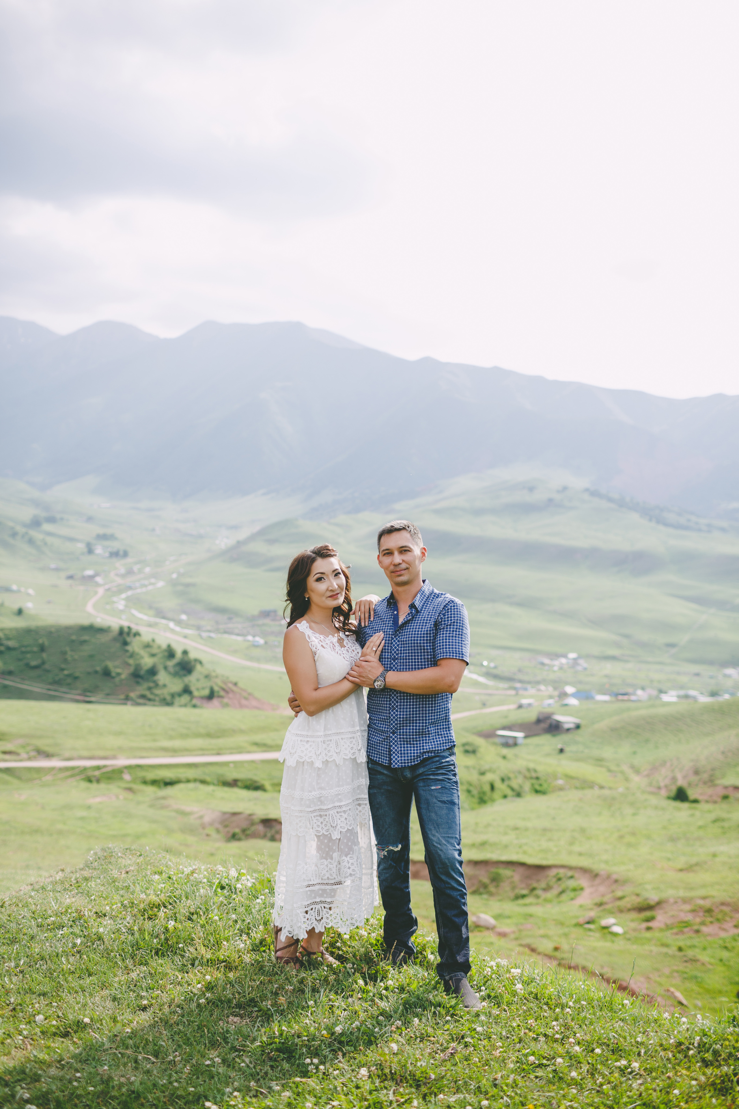 Фотосъемка для двоих в ущелье Чункурчак. Фотограф в Бишкеке Оксана Шувалова