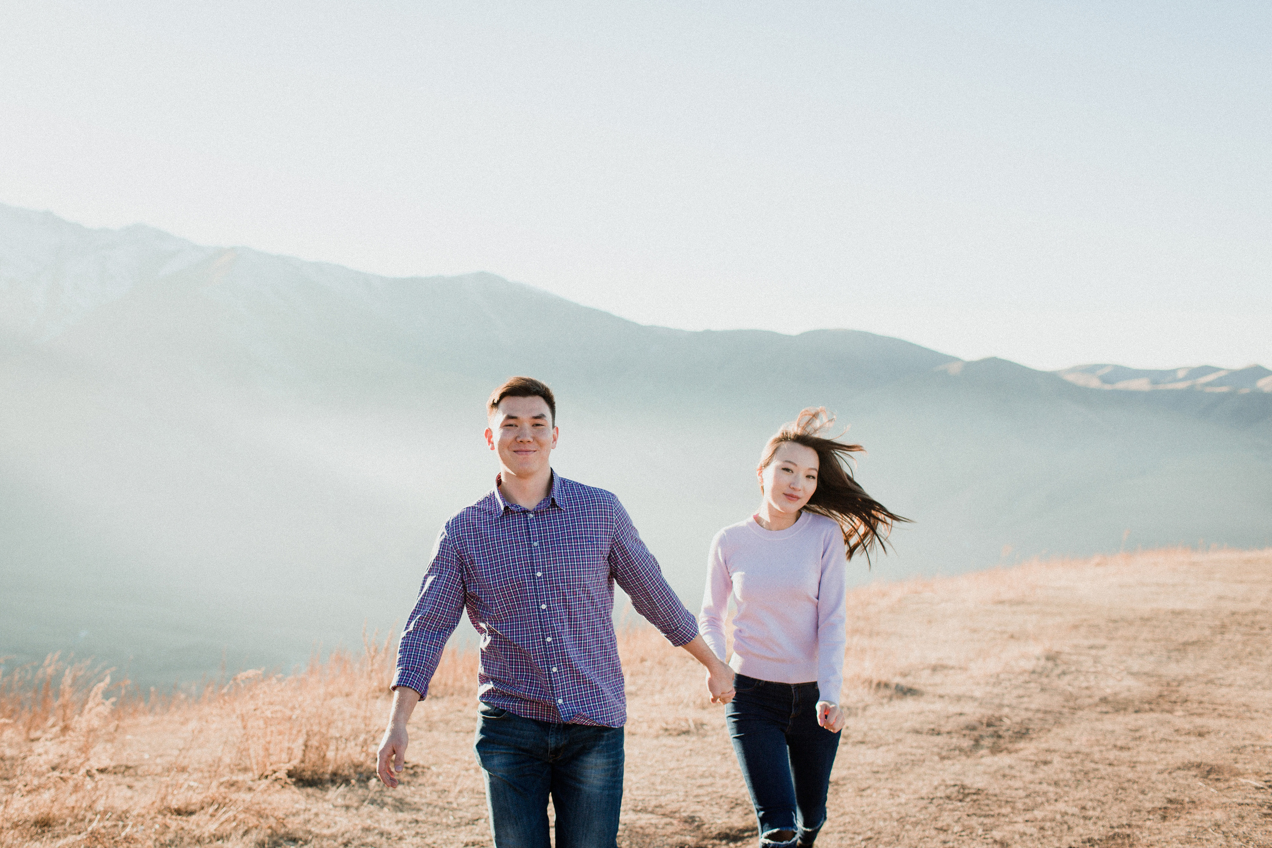 Фотосессия для двоих в ущелье Чункурчак. Фотограф в Бишкеке Оксана Шувалова