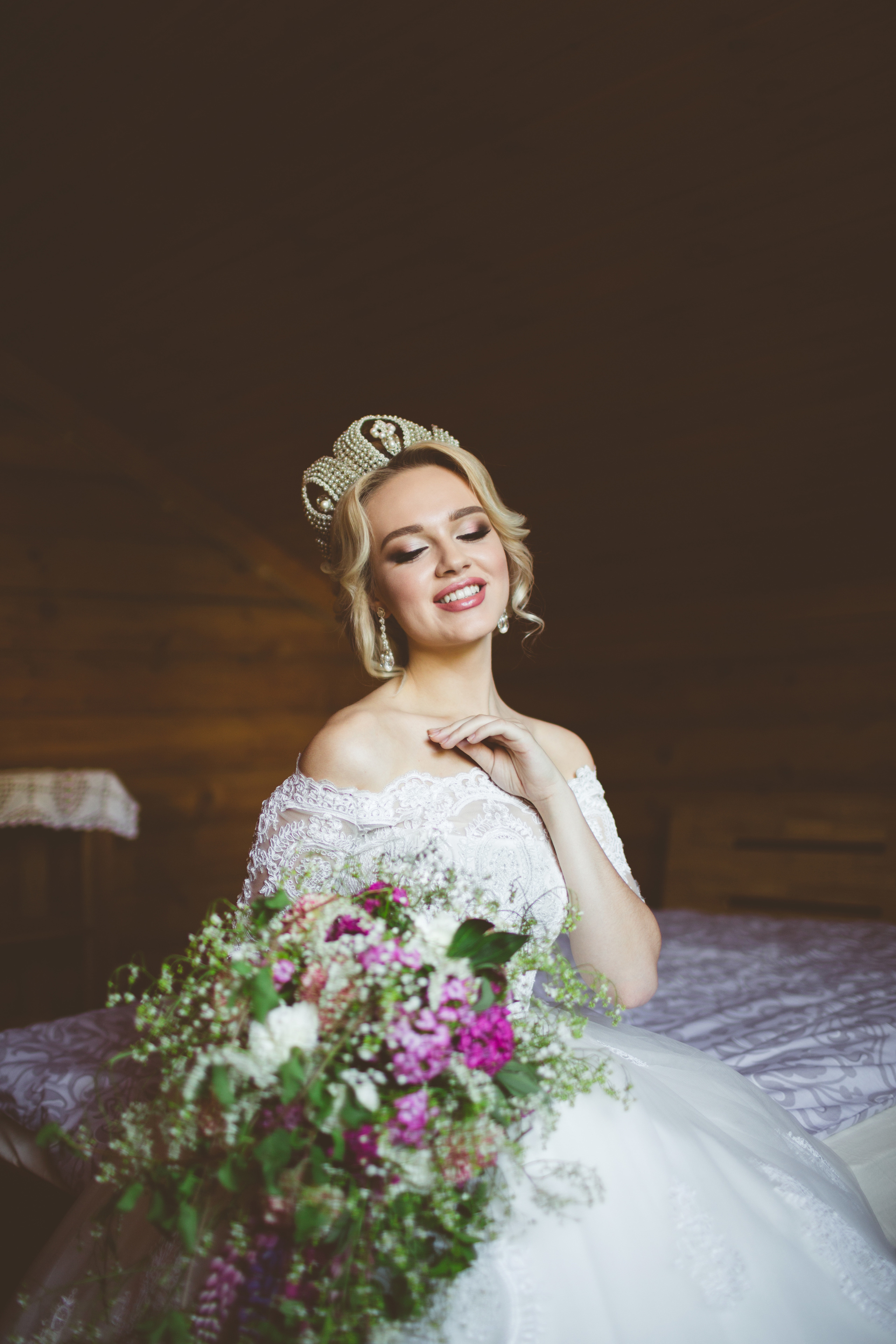 Свадебная фотосессия в усадьбе Орехово. Фотограф в Бишкеке Оксана Шувалова