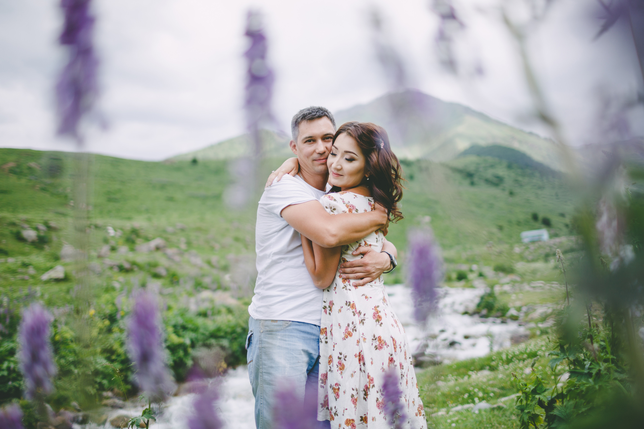 Фотосъемка для двоих в ущелье Чункурчак. Фотограф в Бишкеке Оксана Шувалова