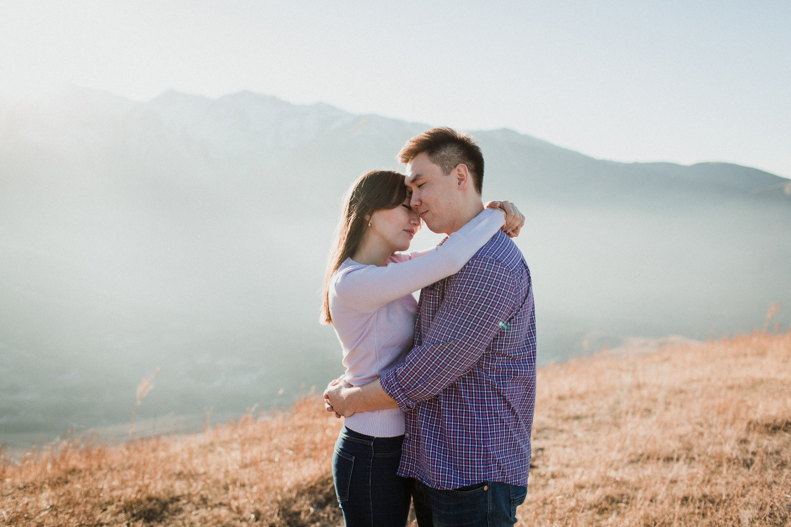 Фотосессия для двоих в ущелье Чункурчак. Фотограф в Бишкеке Оксана Шувалова