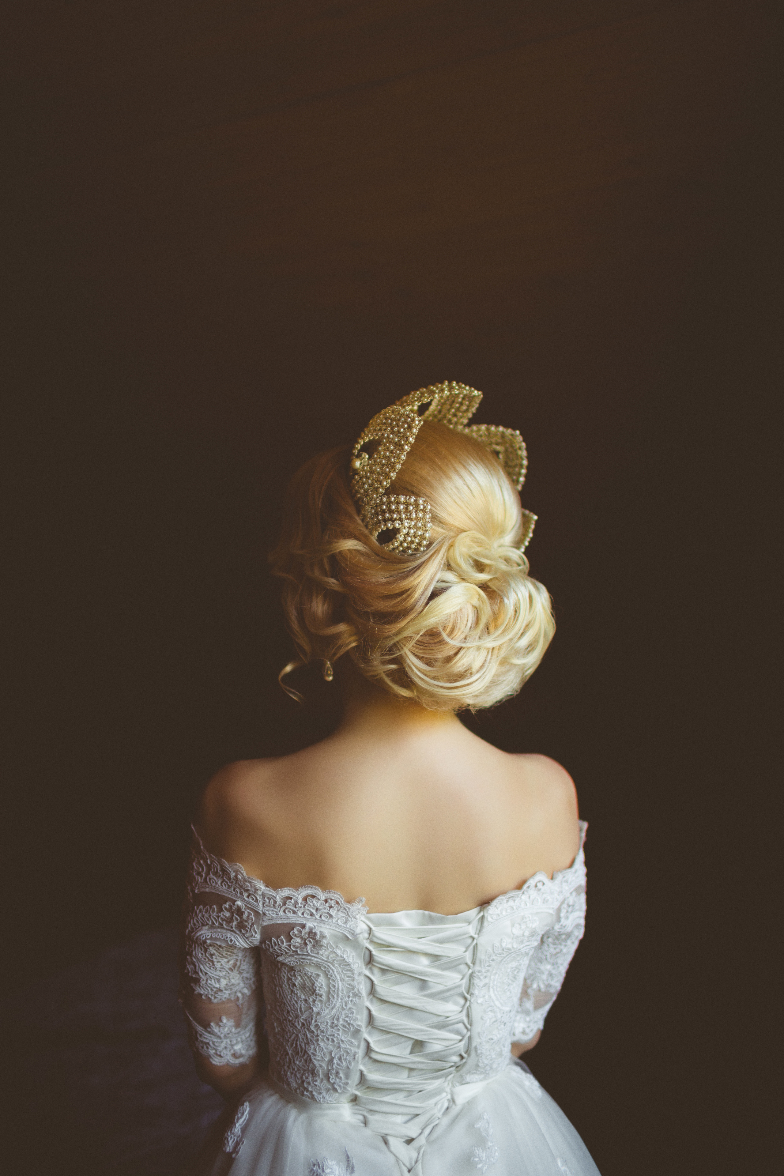 Свадебная фотосессия в усадьбе Орехово. Фотограф в Бишкеке Оксана Шувалова