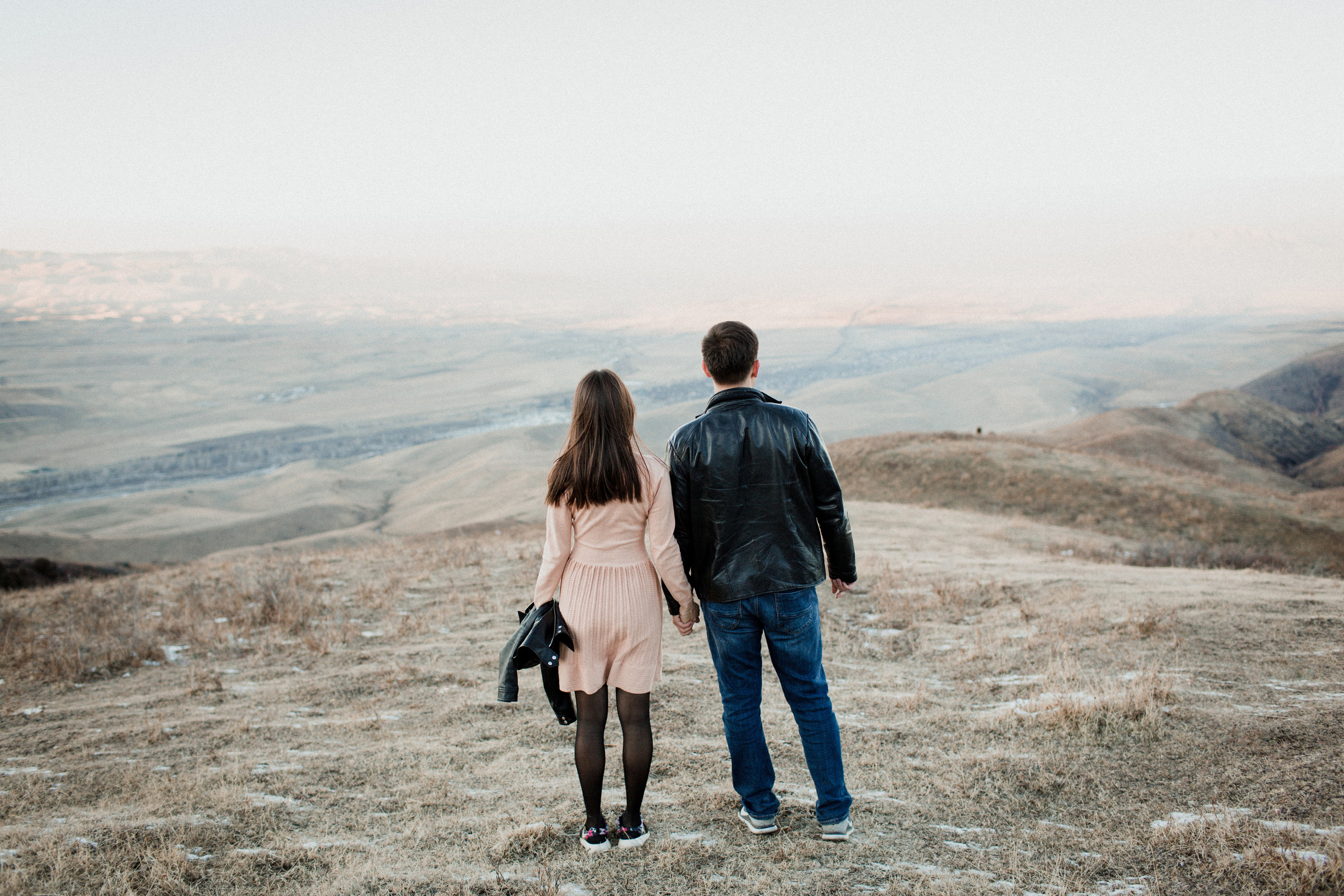 Фотосессия для двоих в ущелье Чункурчак. Фотограф в Бишкеке Оксана Шувалова