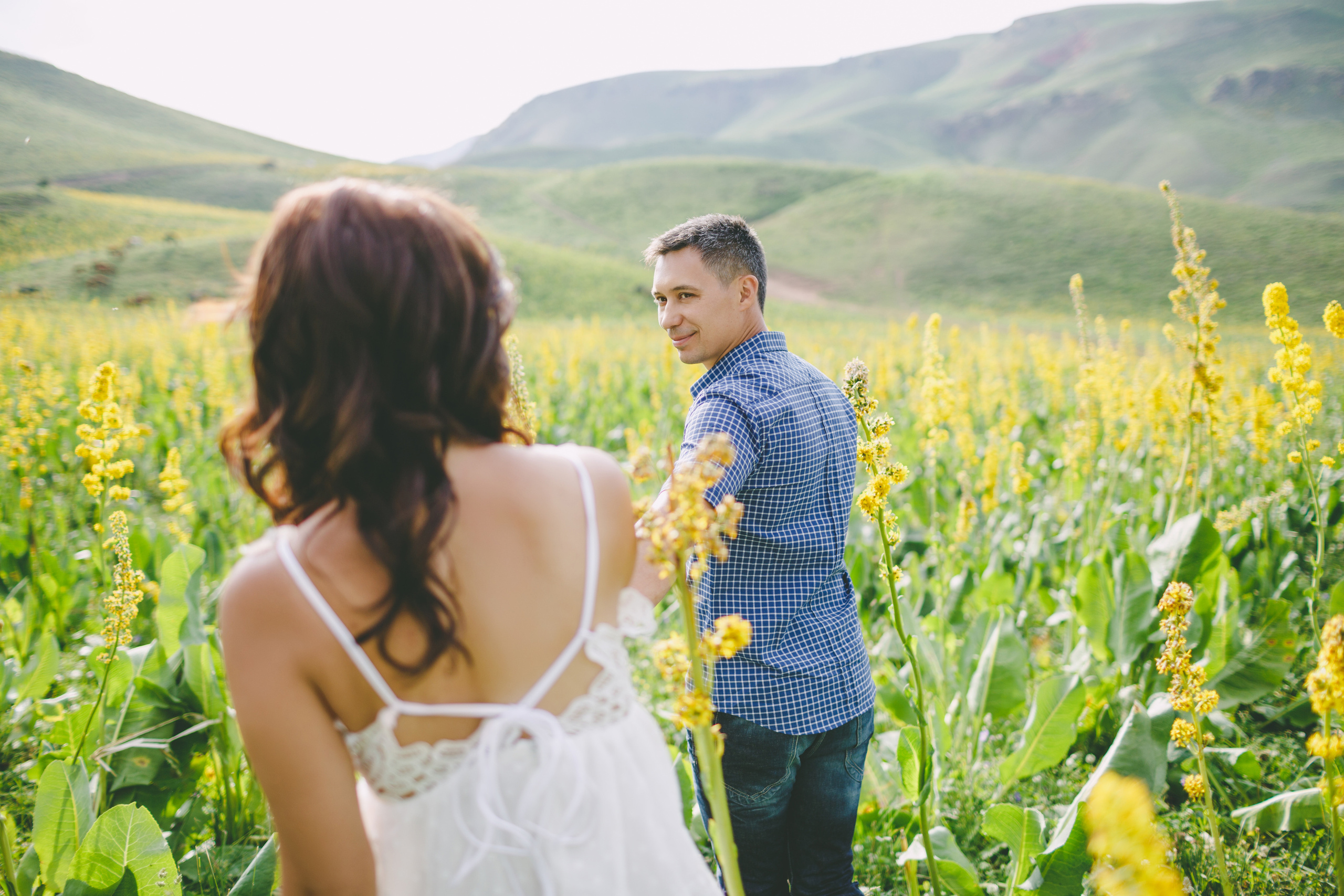 Фотосъемка для двоих в ущелье Чункурчак. Фотограф в Бишкеке Оксана Шувалова