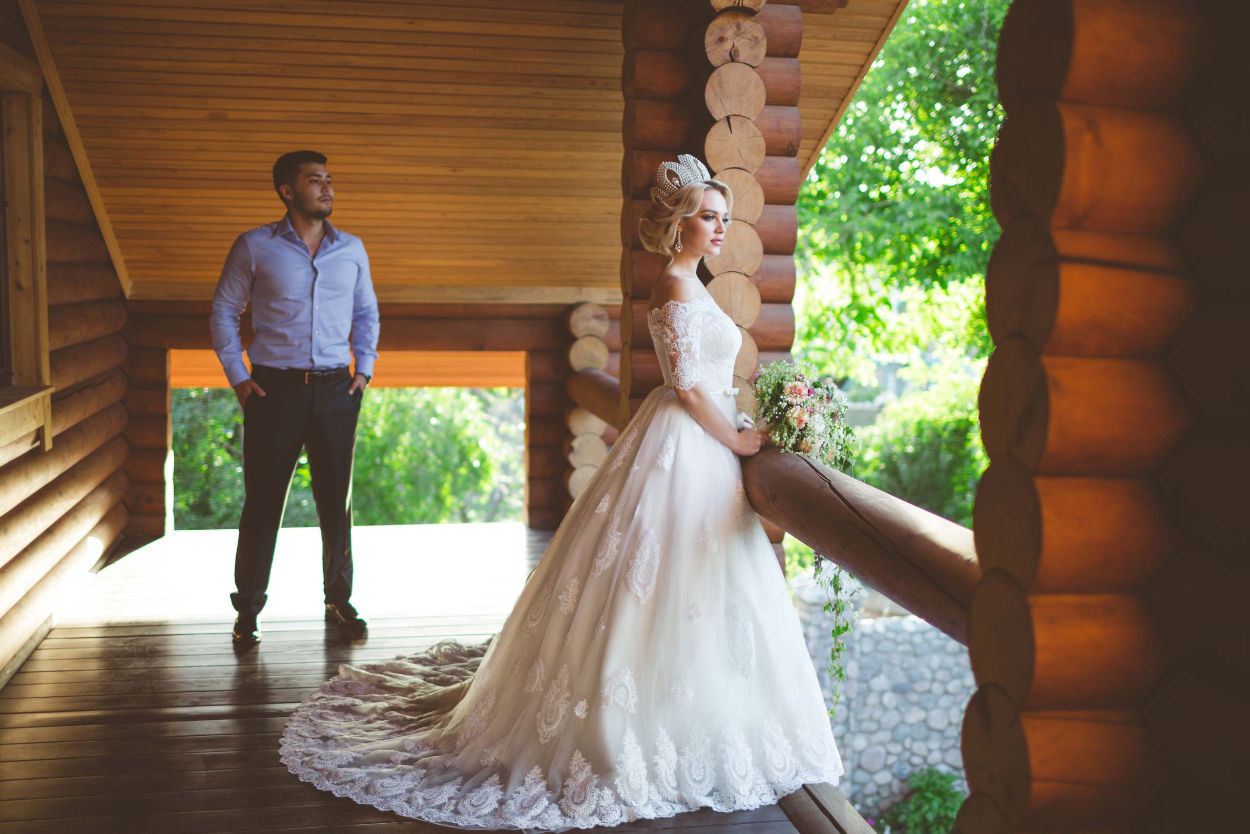 Свадебная фотосессия в усадьбе Орехово. Фотограф в Бишкеке Оксана Шувалова