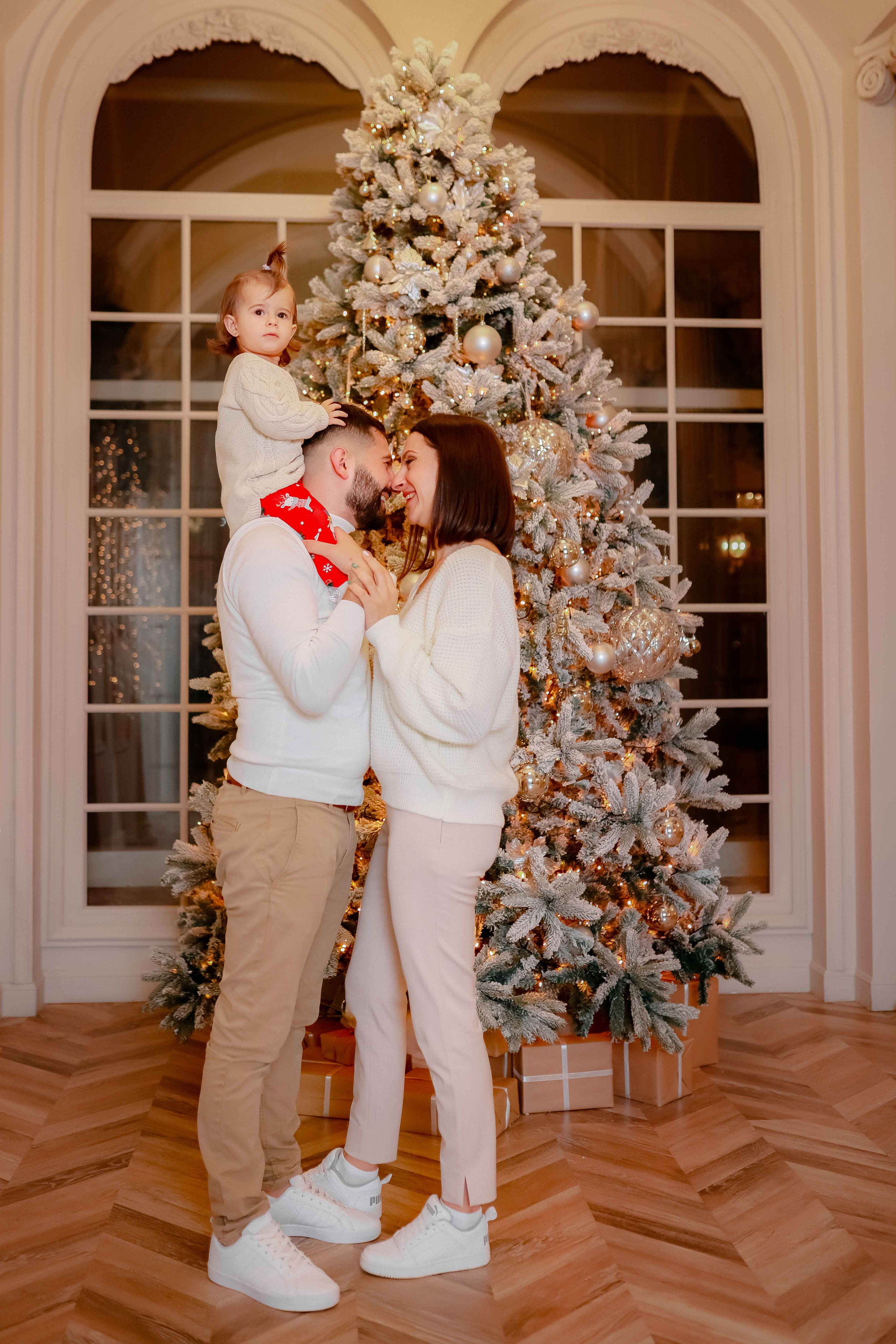 Petru & Doina. Photographer in Dublin, Pavel