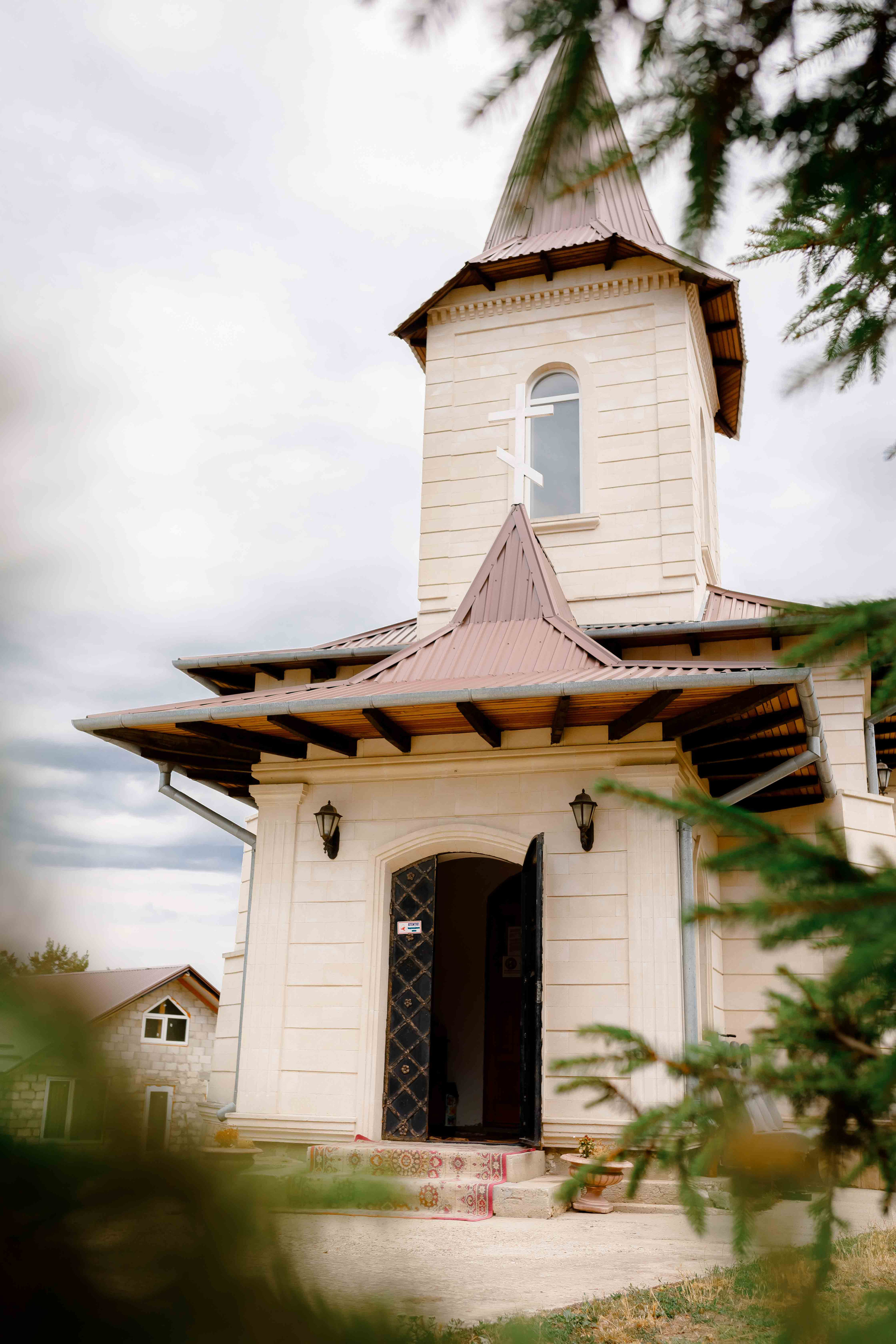 Gheorghe & Carolina. Photographer in Dublin, Pavel