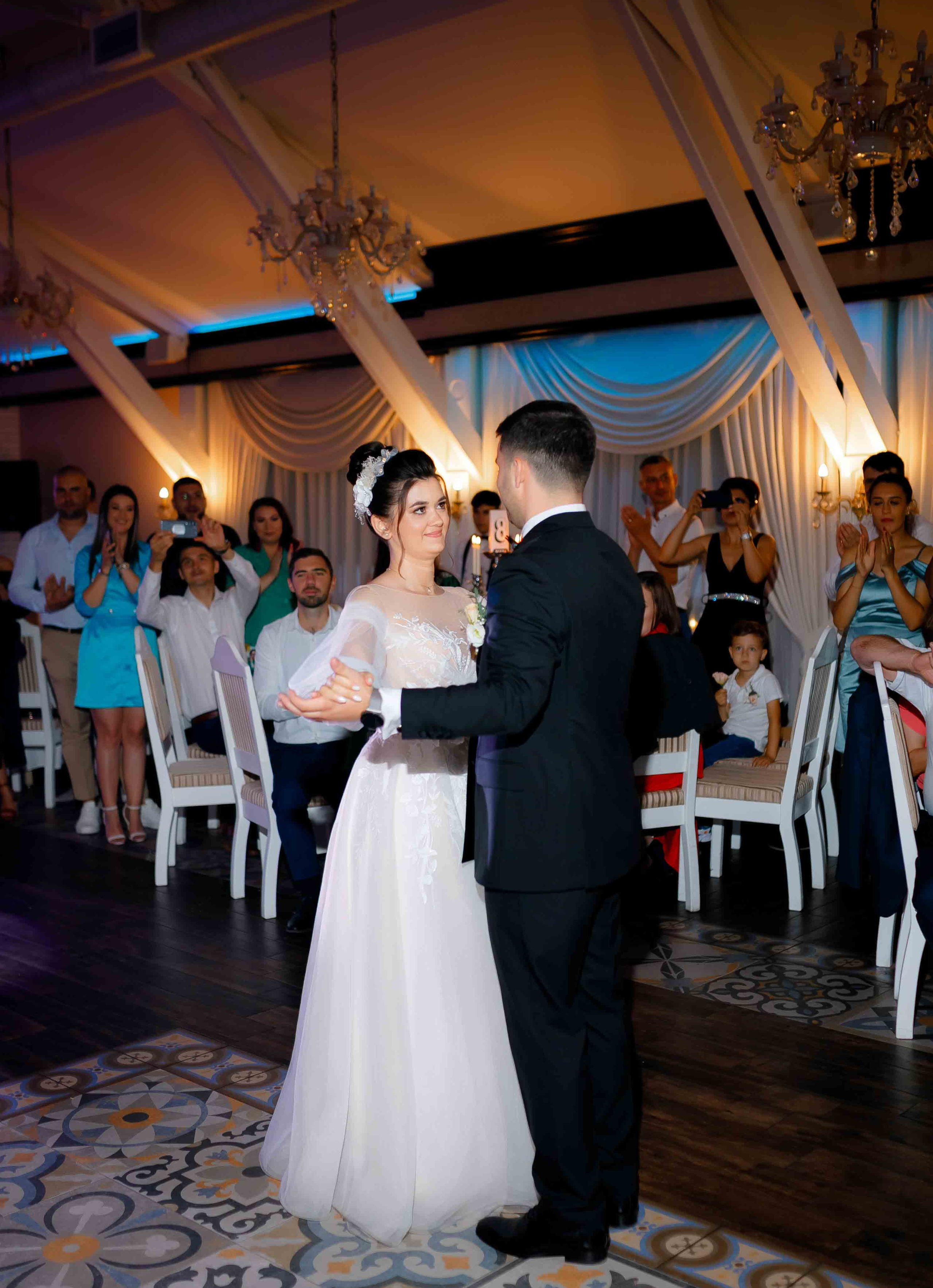 Petru & Sorina. Photographer in Dublin, Pavel