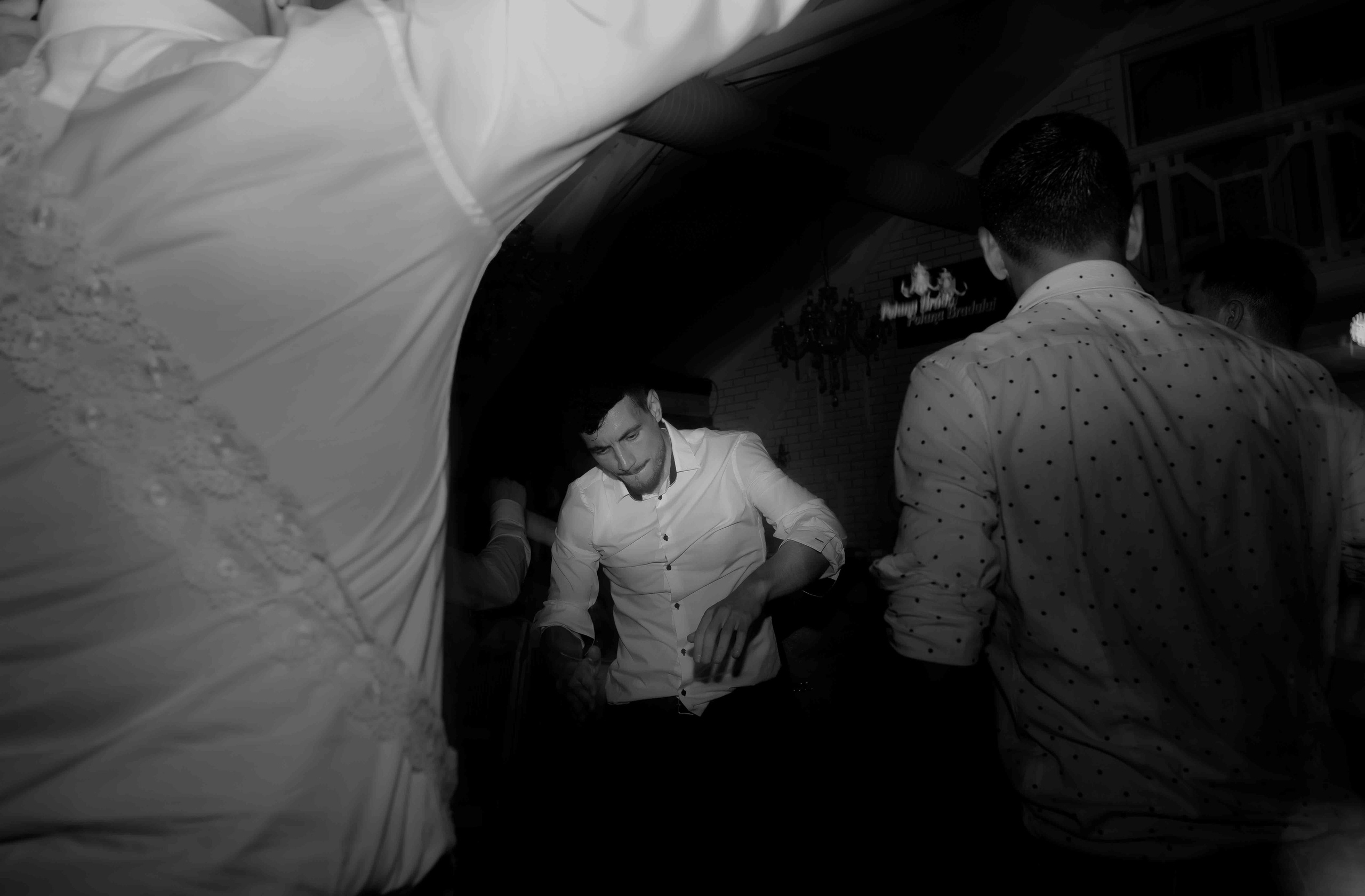 Petru & Sorina. Photographer in Dublin, Pavel