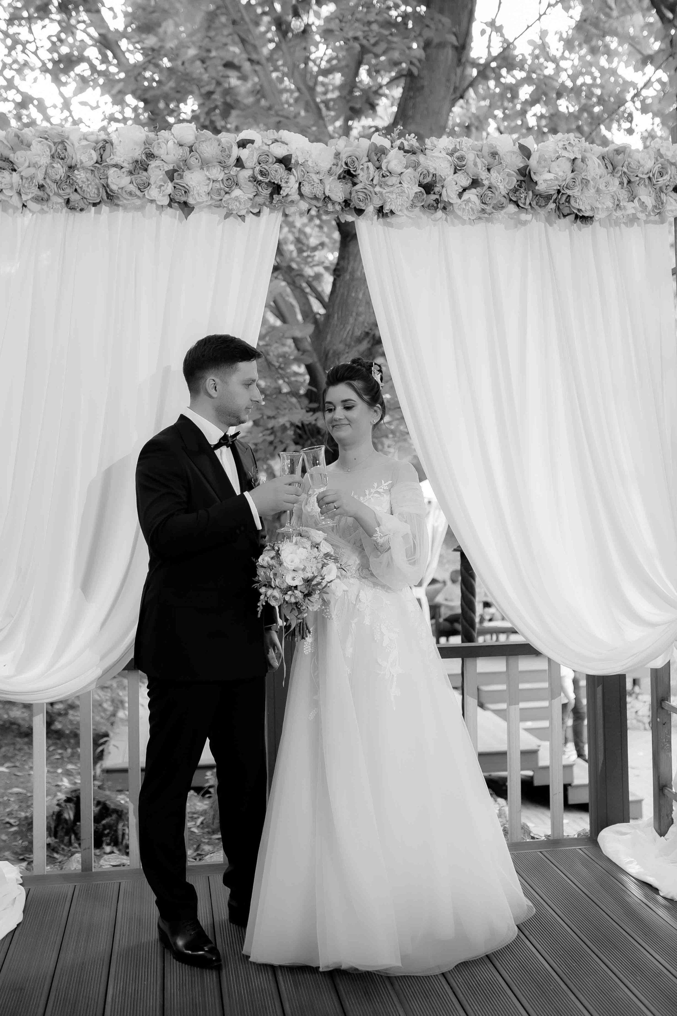 Petru & Sorina. Photographer in Dublin, Pavel