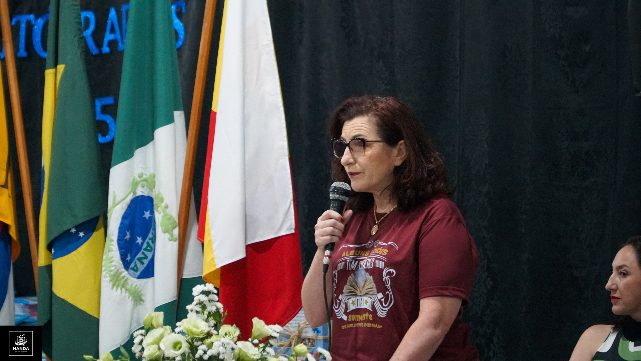Noite autógrafos colégio Aurélio Buarque de Holanda. Handa Produções