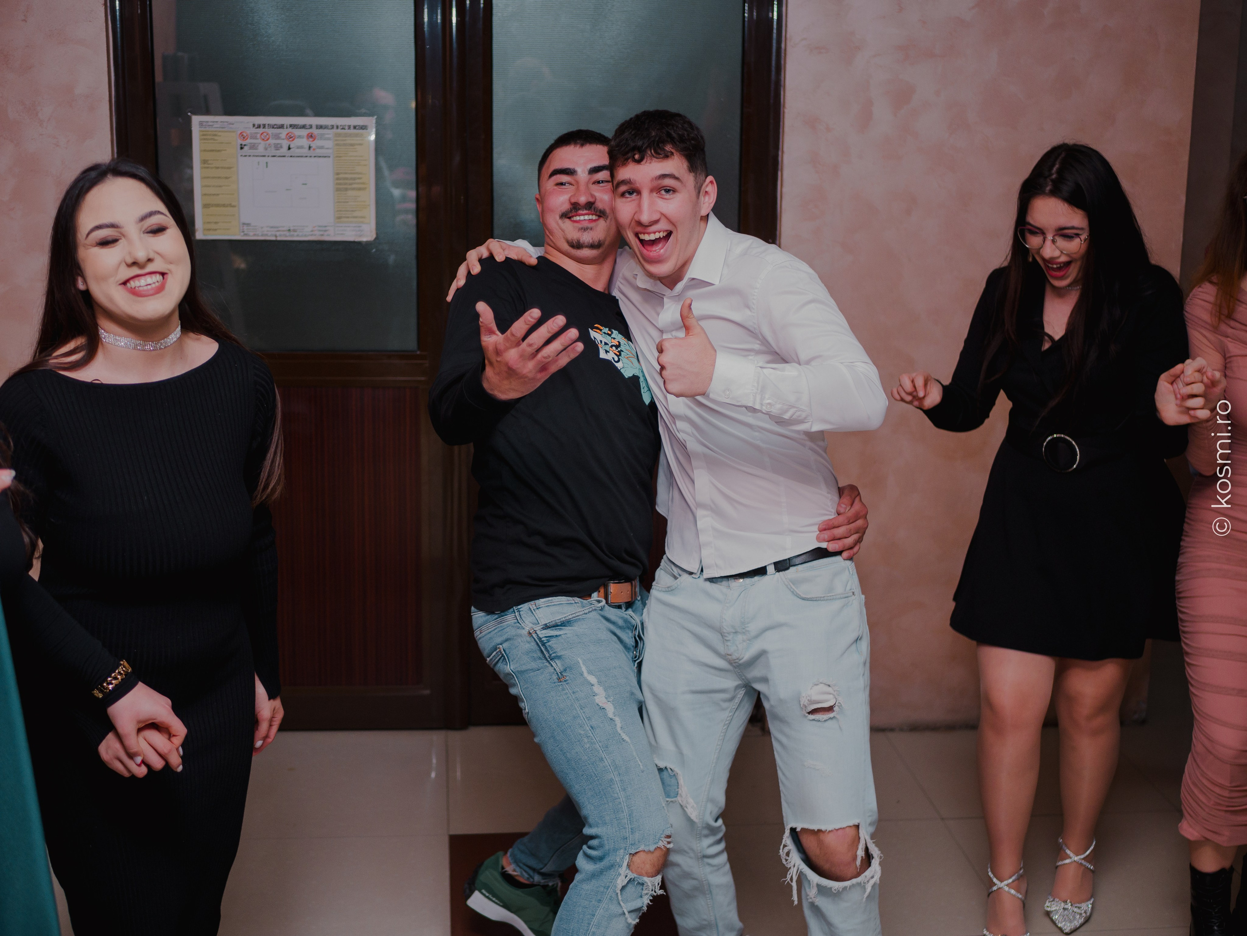 Majorat Andreea. Kosmi