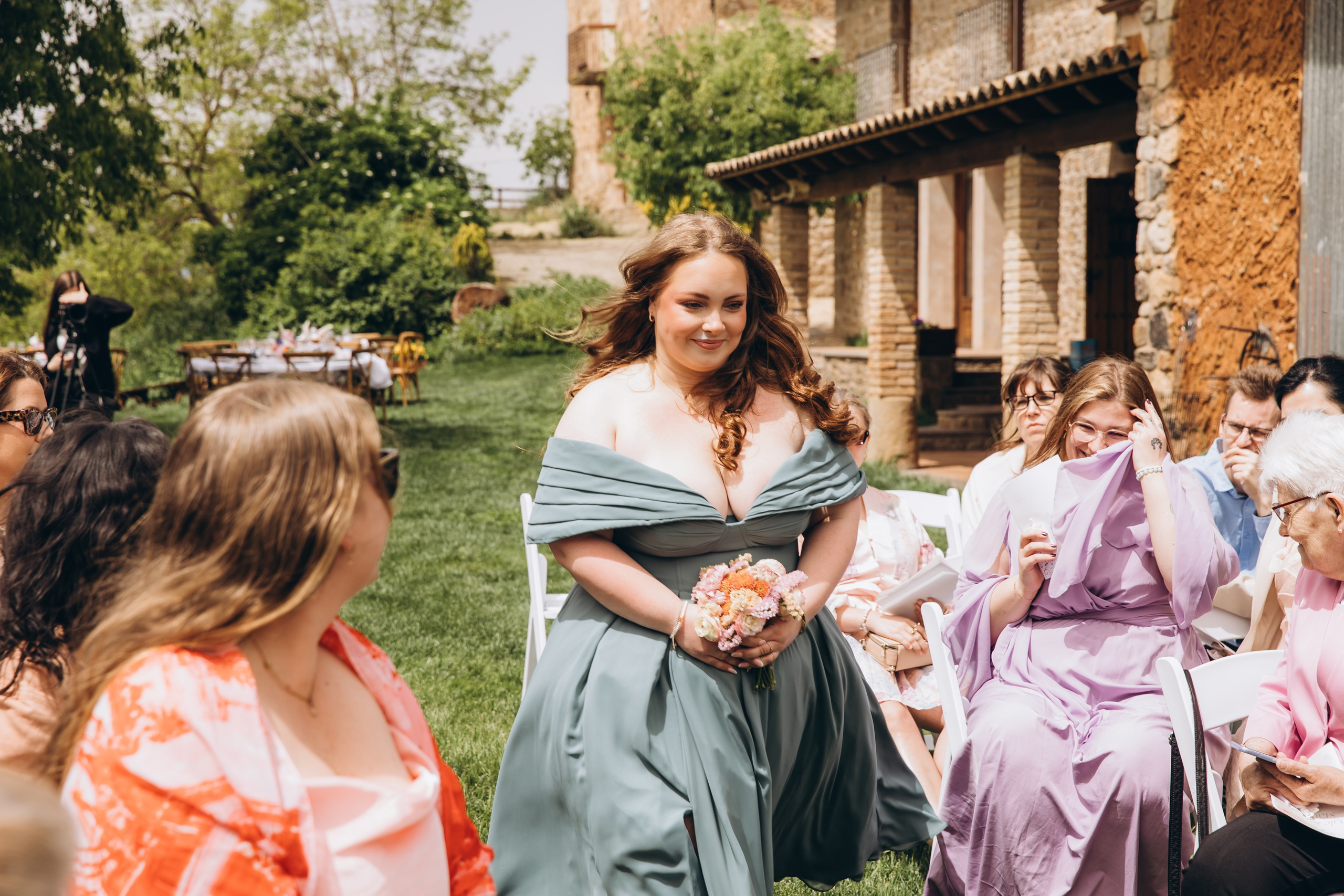 Couple in Milan city center – destination wedding photography Italy.