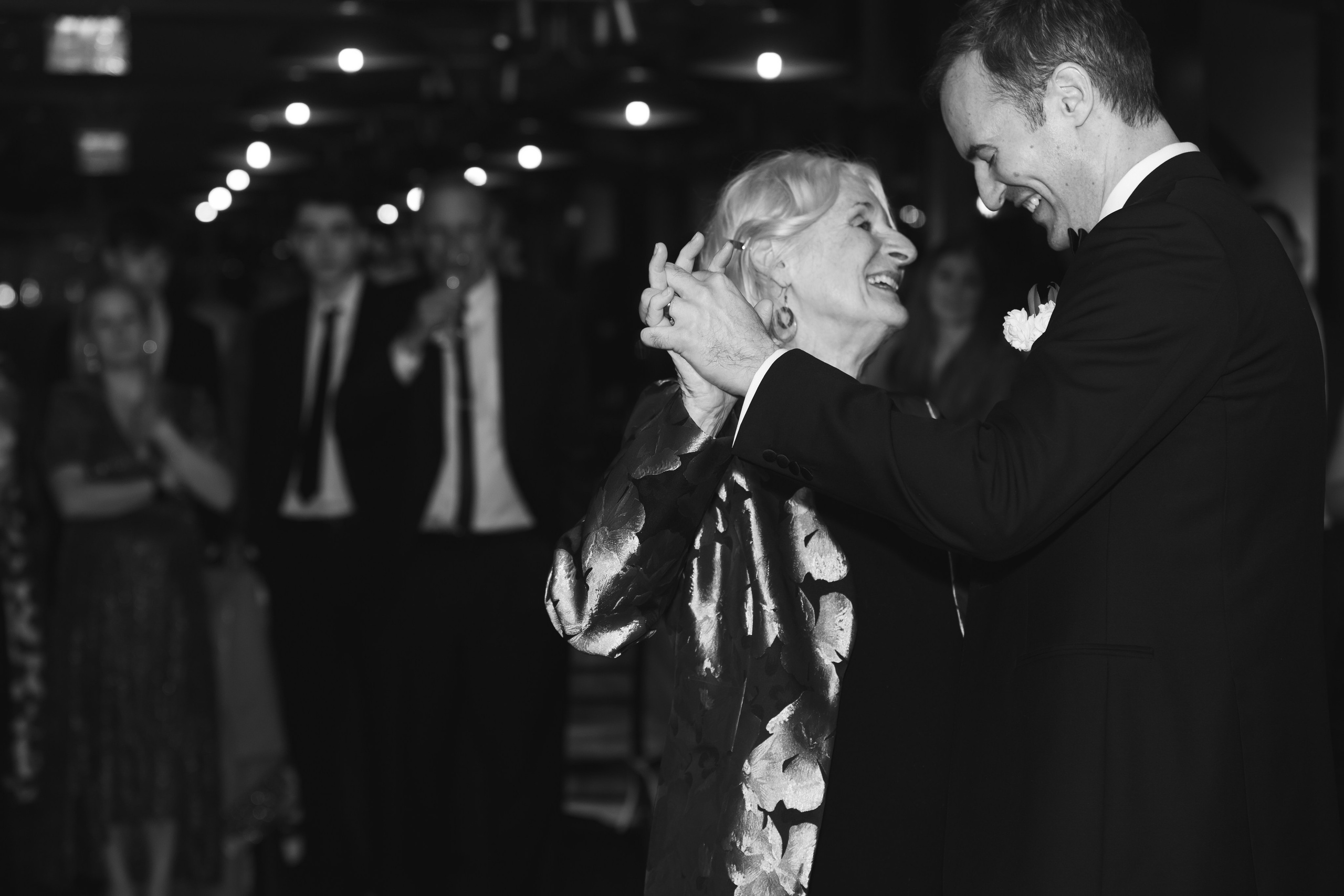 Arleta & Barry, The Skylark, NY. Wedding Photo & Video