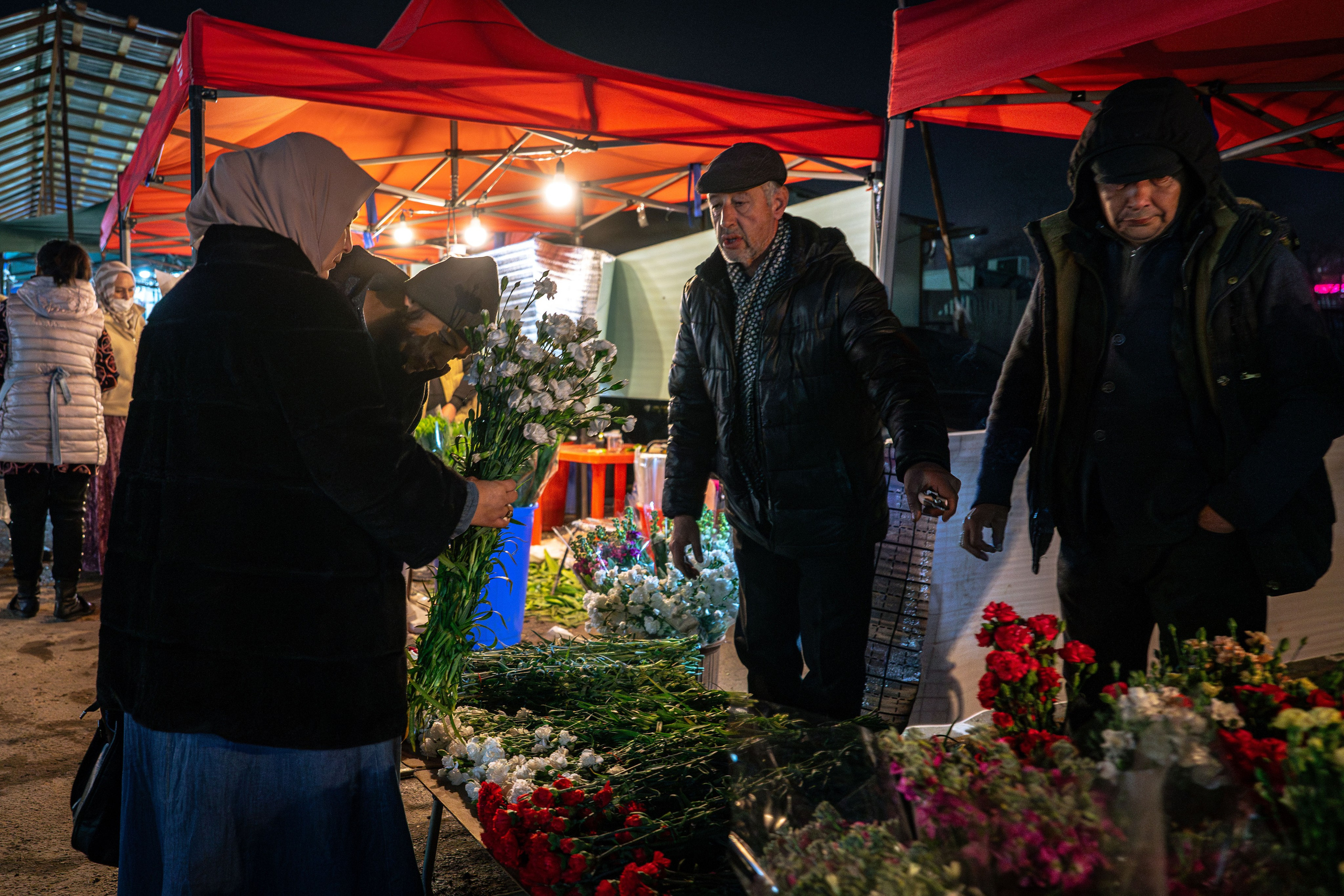 Как мужчины готовились к 8 марта. Георгий Намазов | Фотограф в Ташкенте