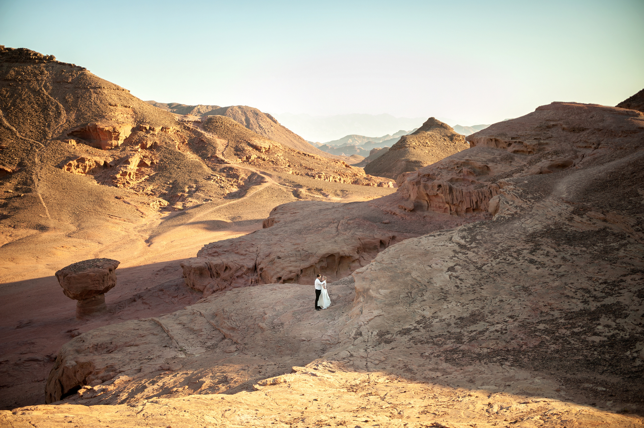 Свадебная love-story в пустыне Тимна для Татьяны и Константина. Семейный детский беременности love-story фотограф Эйлат Израиль Ольга Амчиславски
