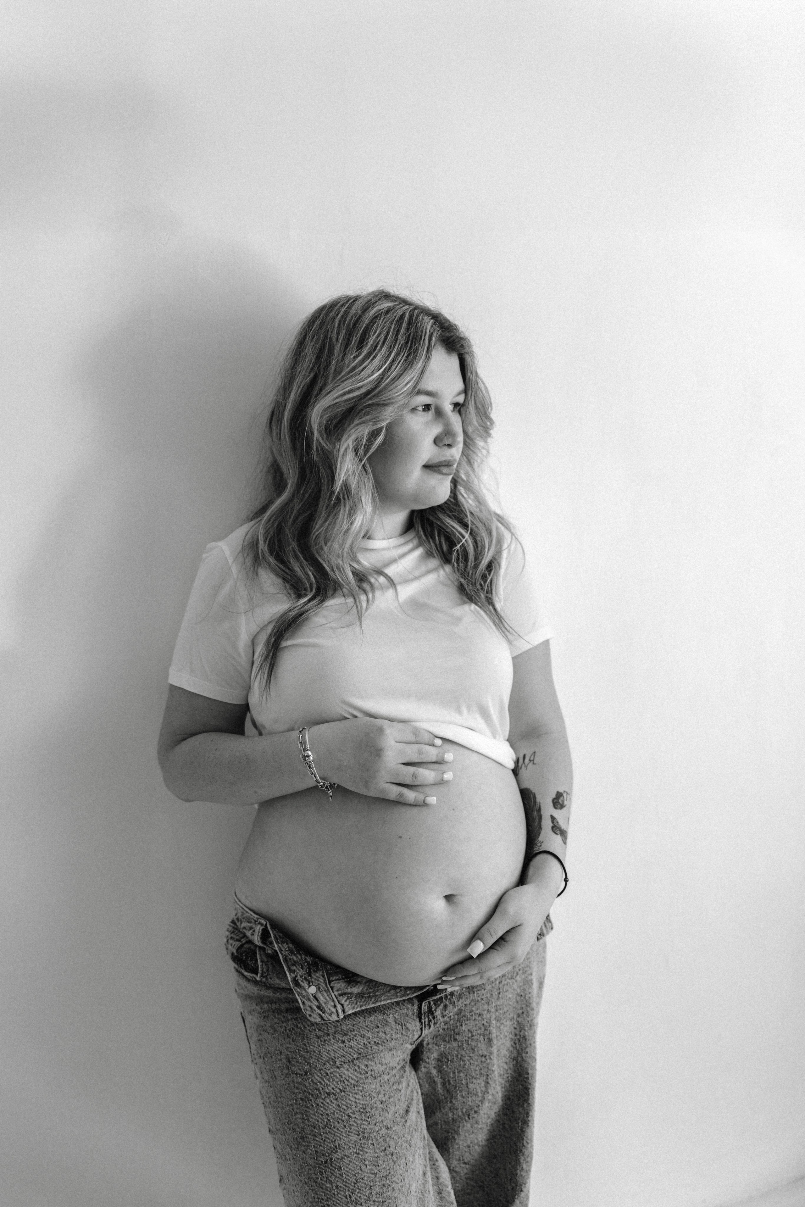 MATERNITY. Svitlana Miahka fotografa a Genova