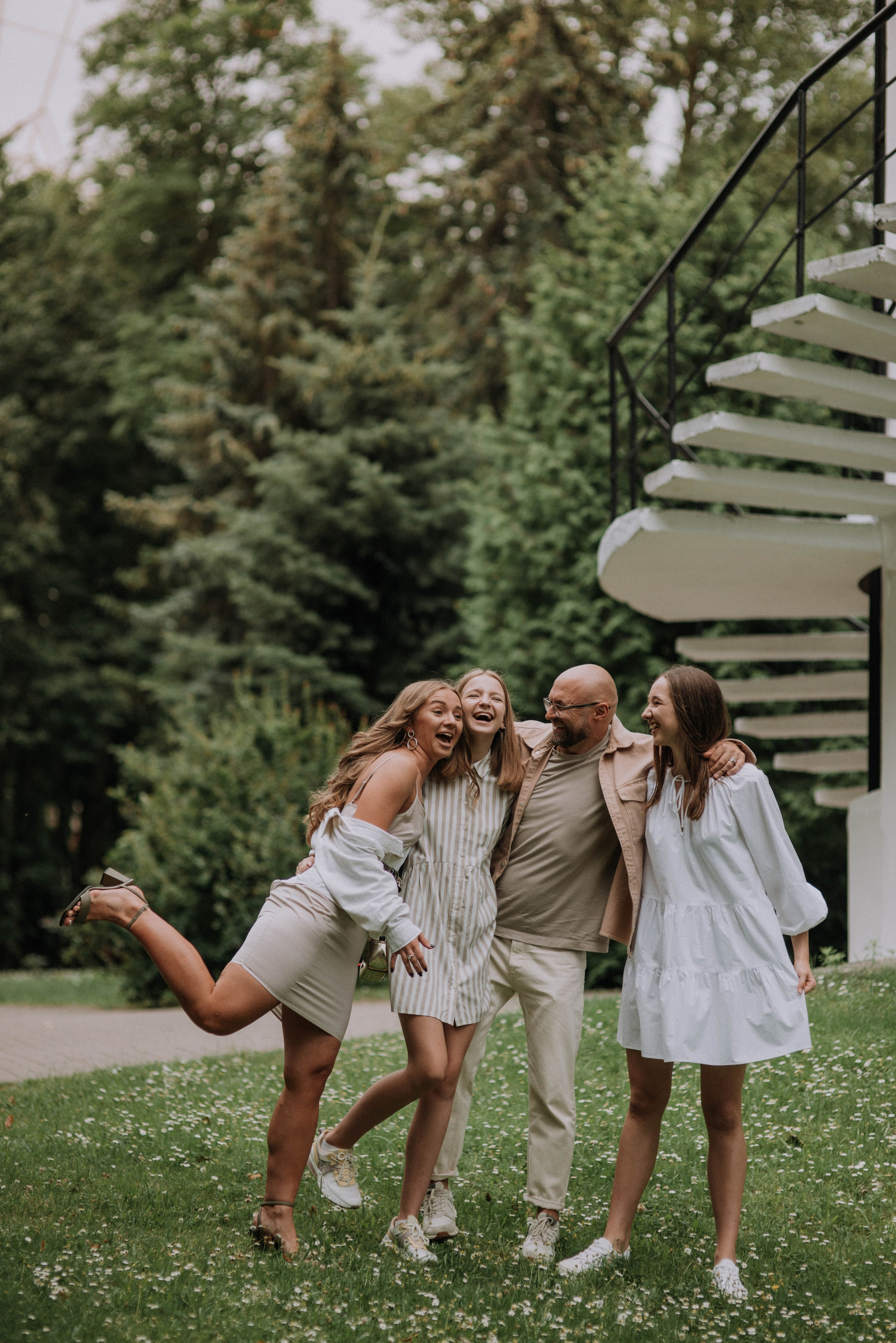 3 + 1 = The Family. Home page